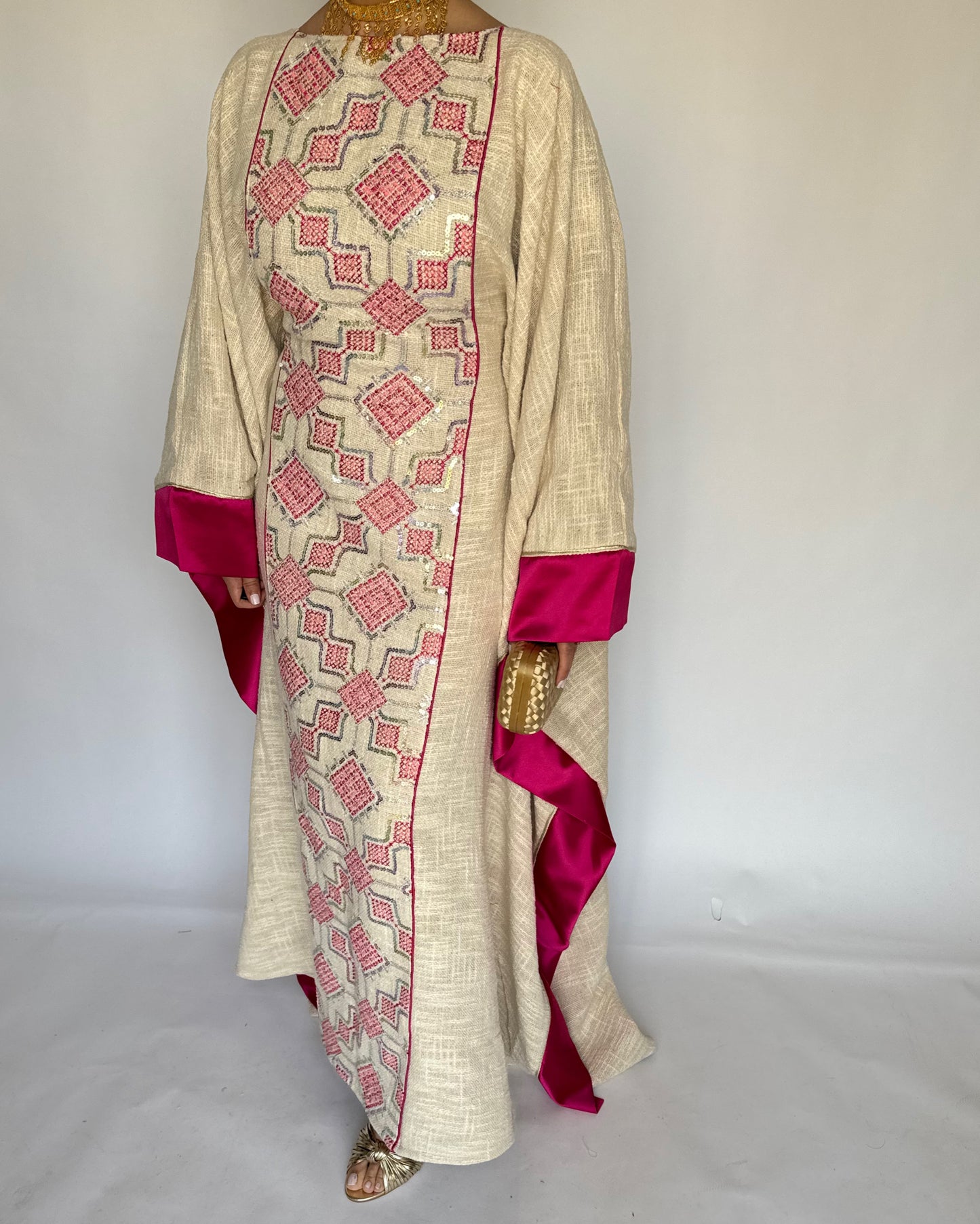 A336 - Pink & Beige Linen Butterfly Cut Jalabiya
