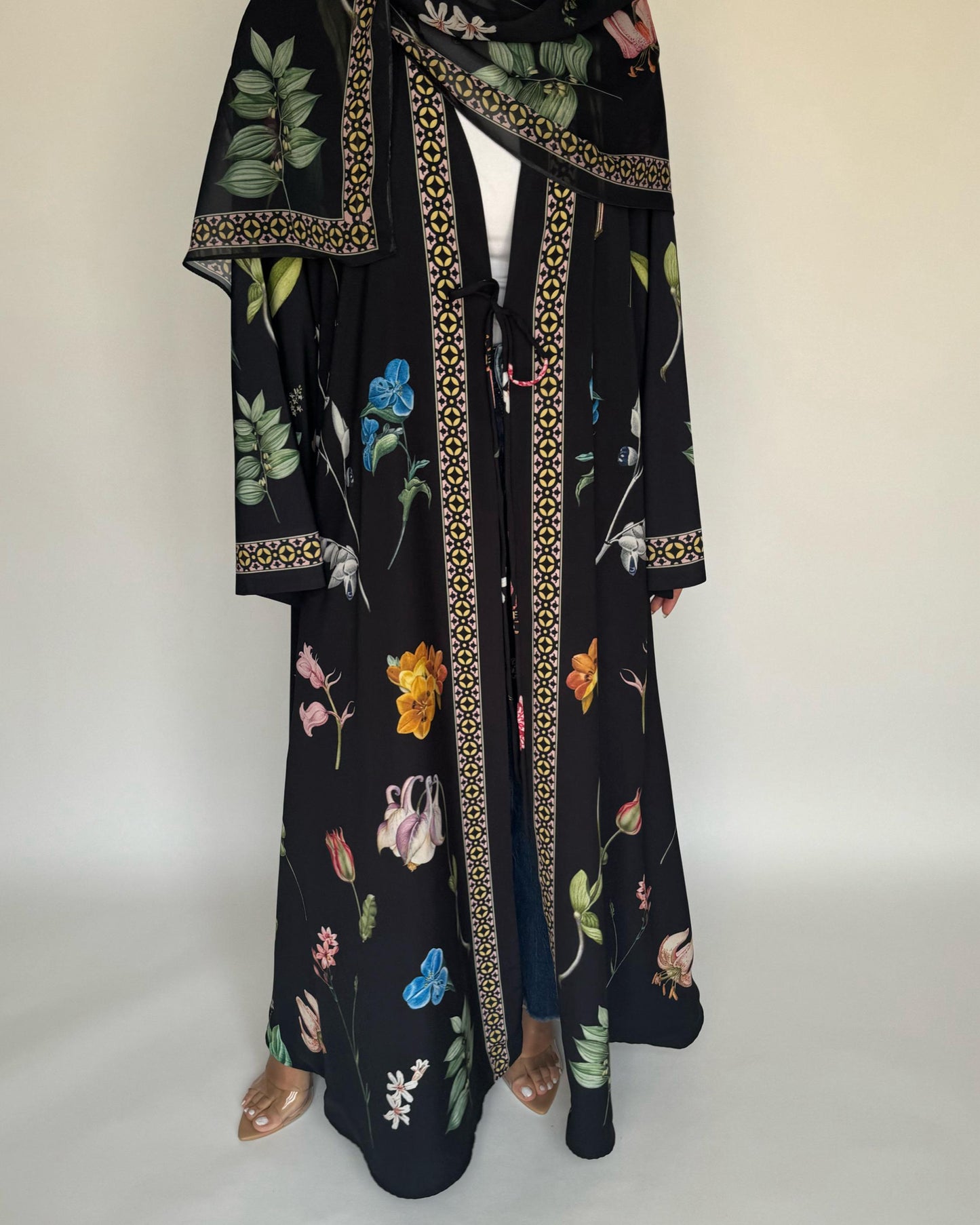 A446 - Black A-Cut Flower Summery Daily Abaya