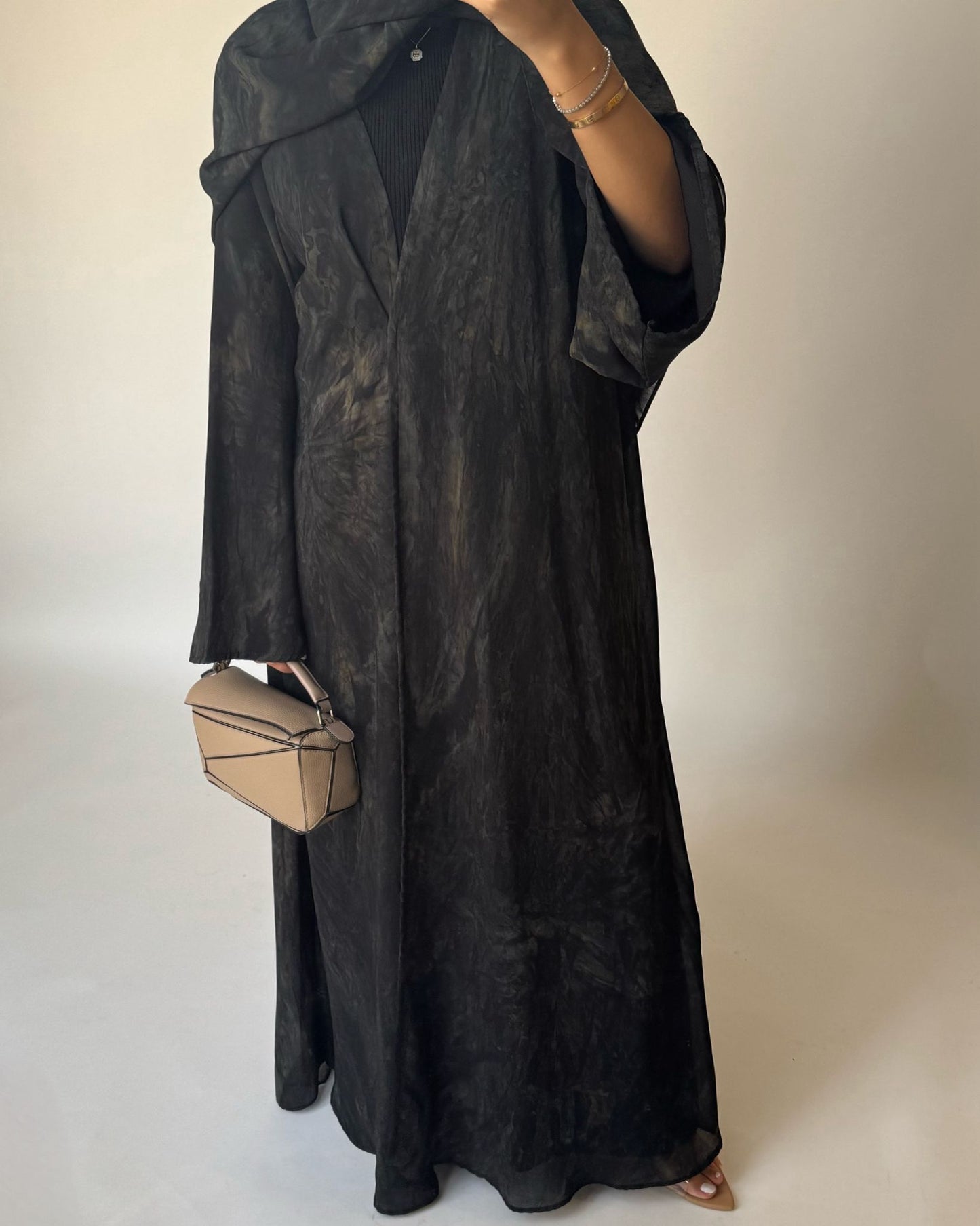 A452 - Black/Brown Pattern Summery A-CUT Abaya