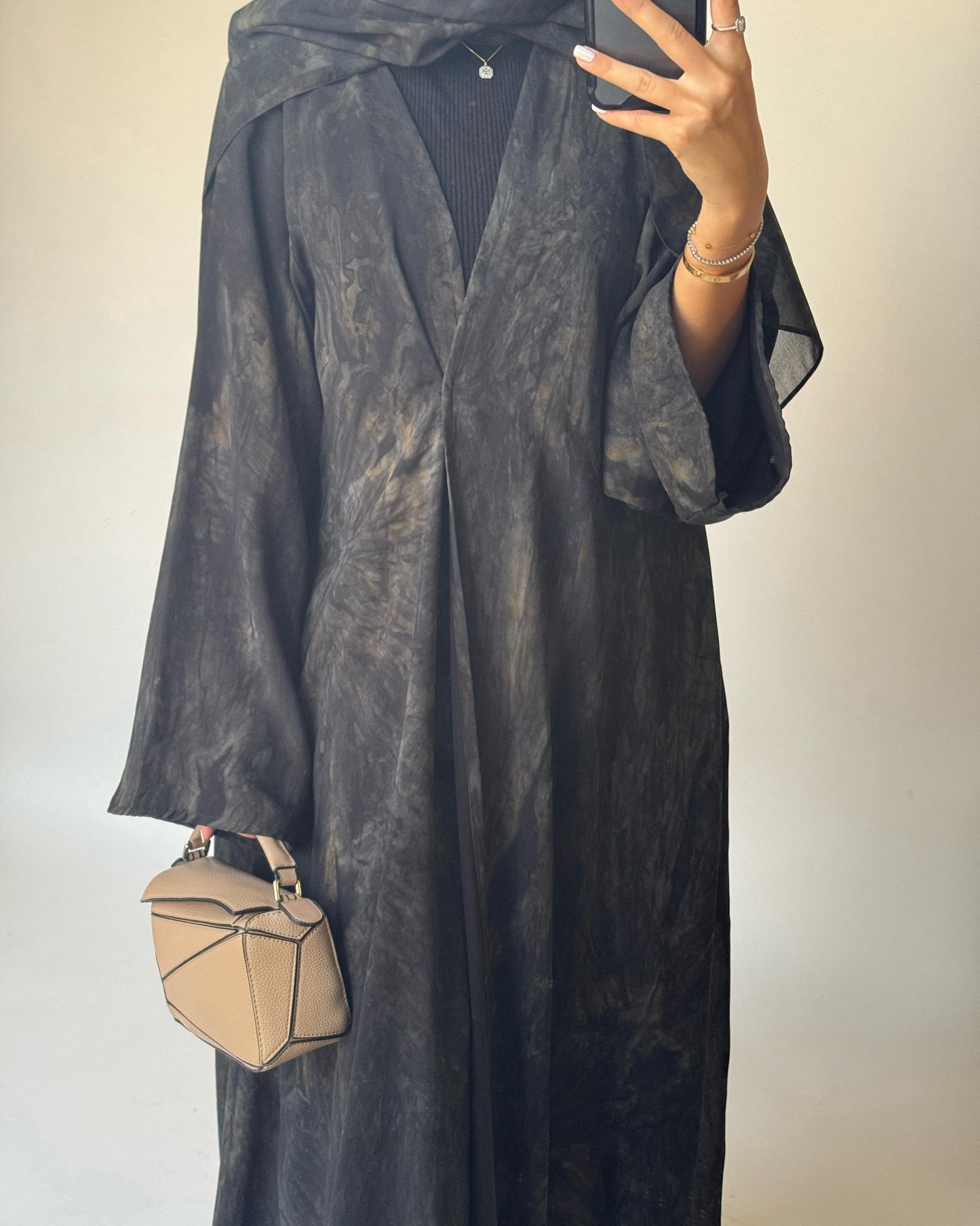 A452 - Black/Brown Pattern Summery A-CUT Abaya