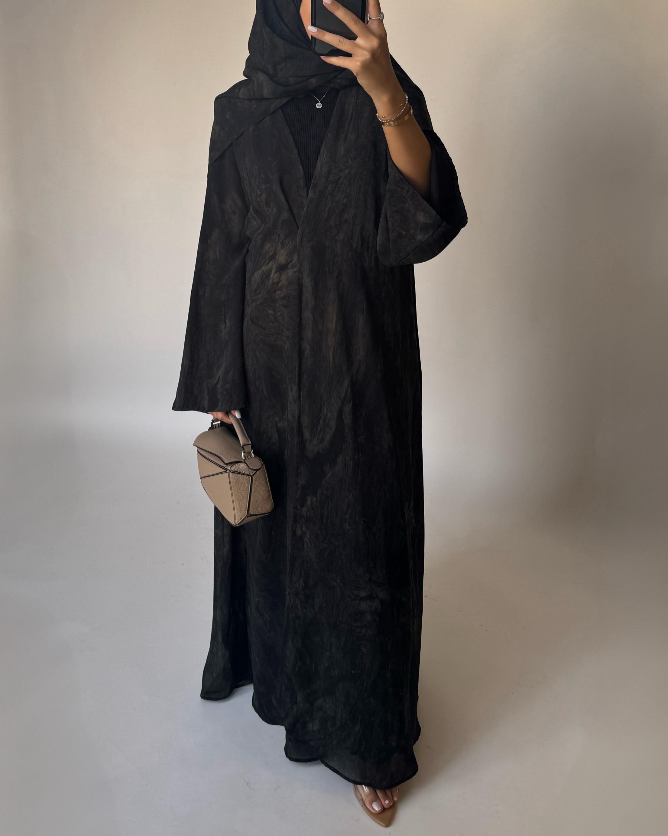 A452 - Black/Brown Pattern Summery A-CUT Abaya