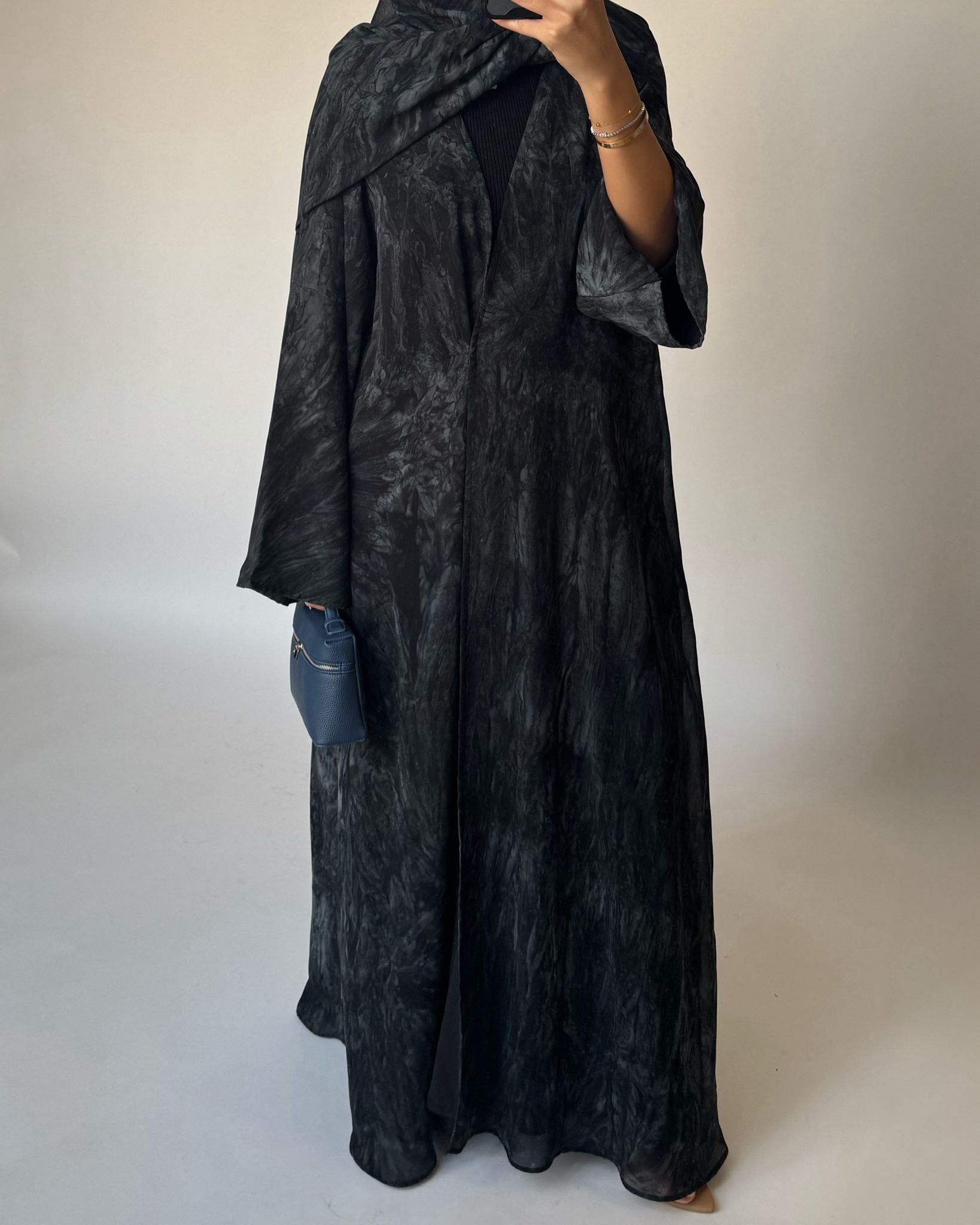 A453 - Black/Gray Pattern Summery A-CUT Abaya