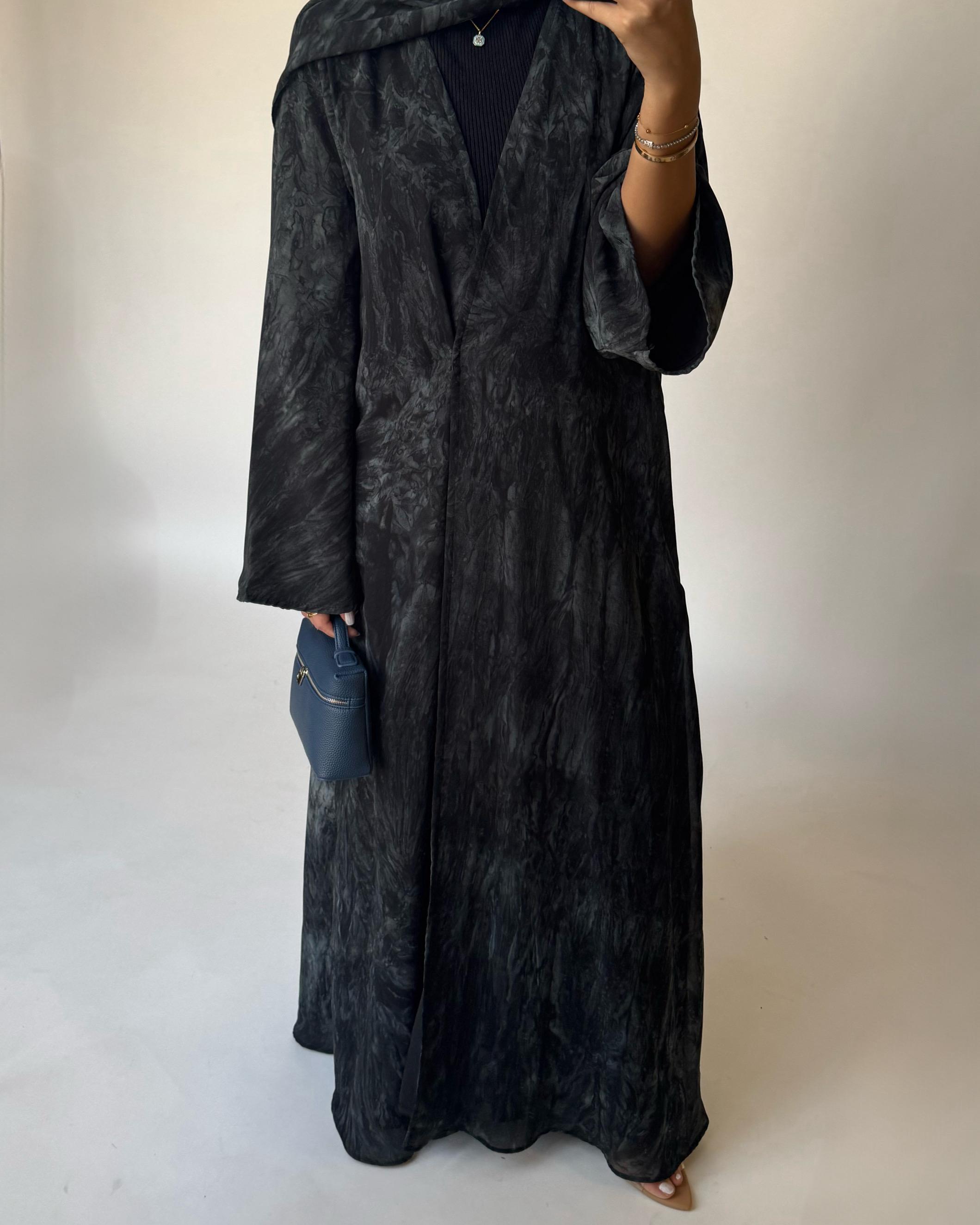 A453 - Black/Gray Pattern Summery A-CUT Abaya