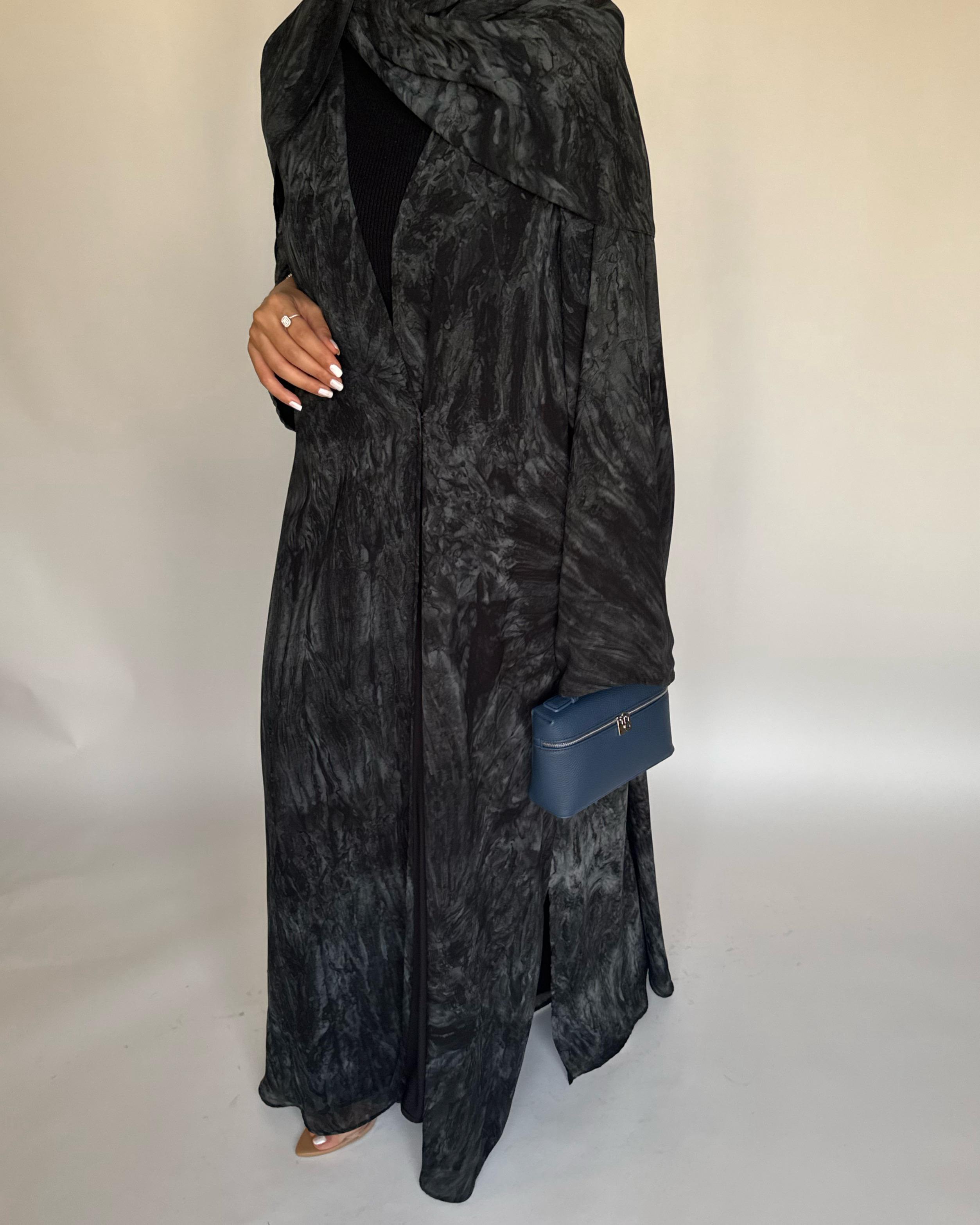 A453 - Black/Gray Pattern Summery A-CUT Abaya