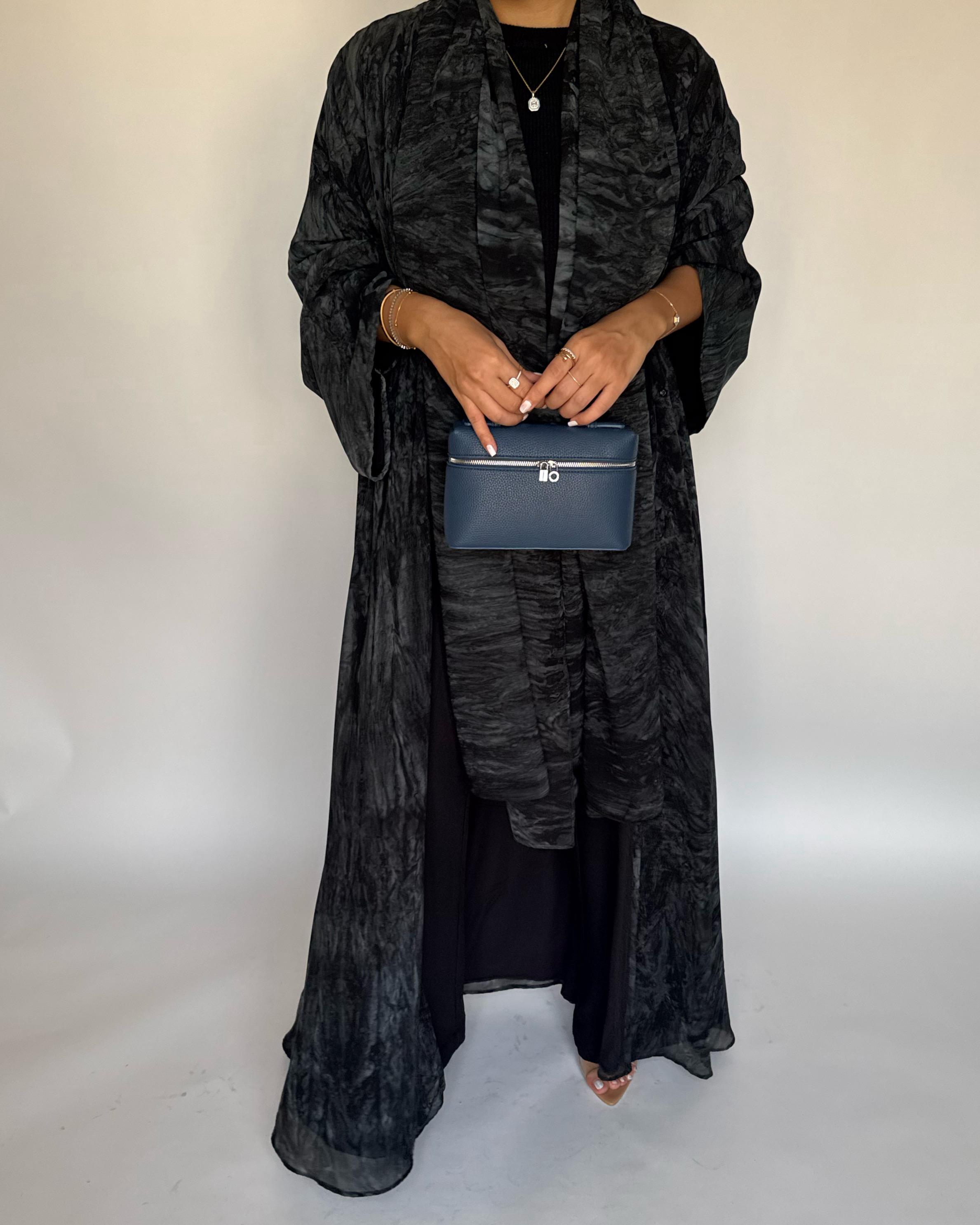 A453 - Black/Gray Pattern Summery A-CUT Abaya