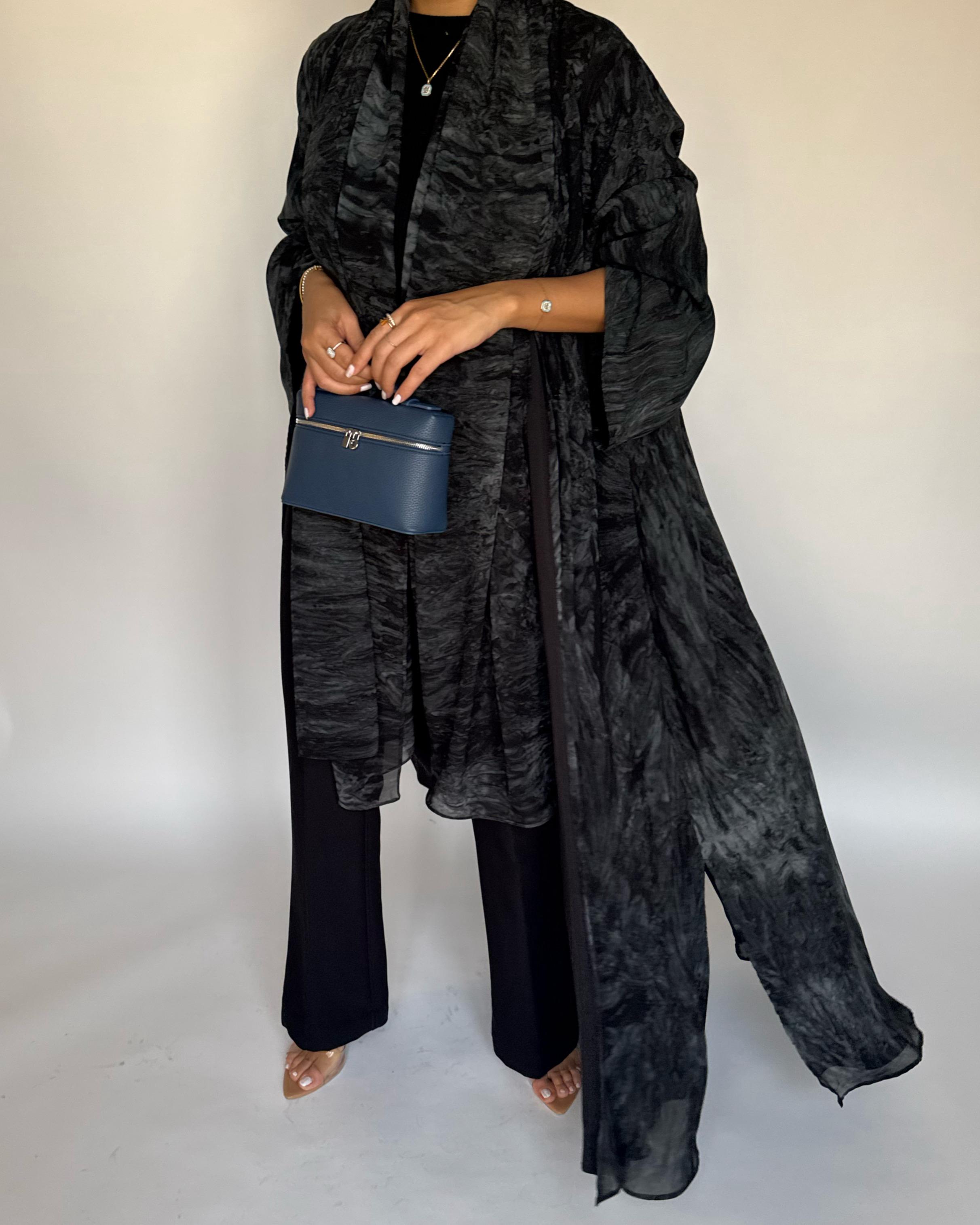 A453 - Black/Gray Pattern Summery A-CUT Abaya