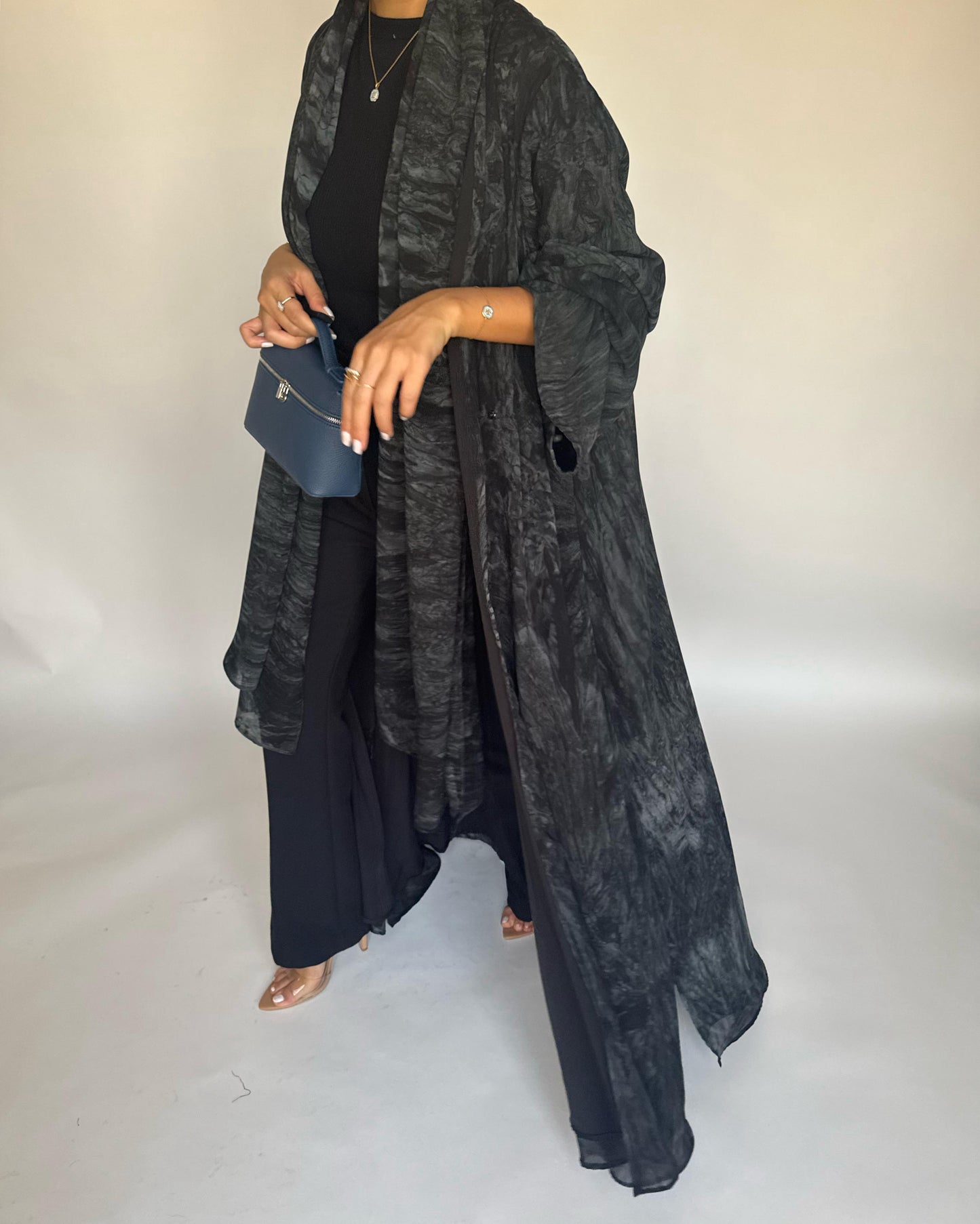 A453 - Black/Gray Pattern Summery A-CUT Abaya