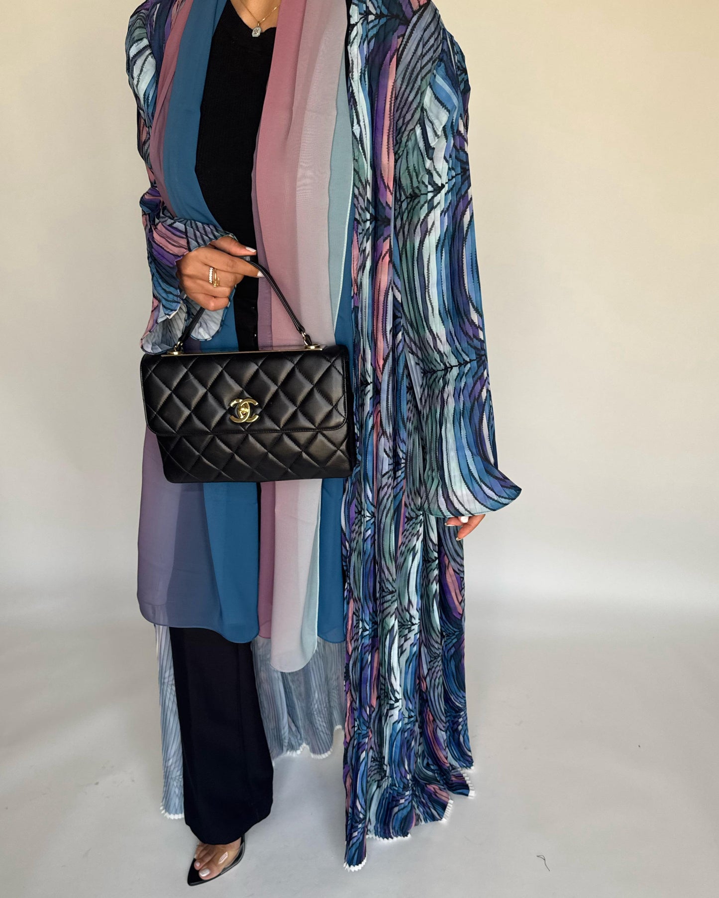 A455 - Pleated Summary Abaya with Ombre Head Scarf
