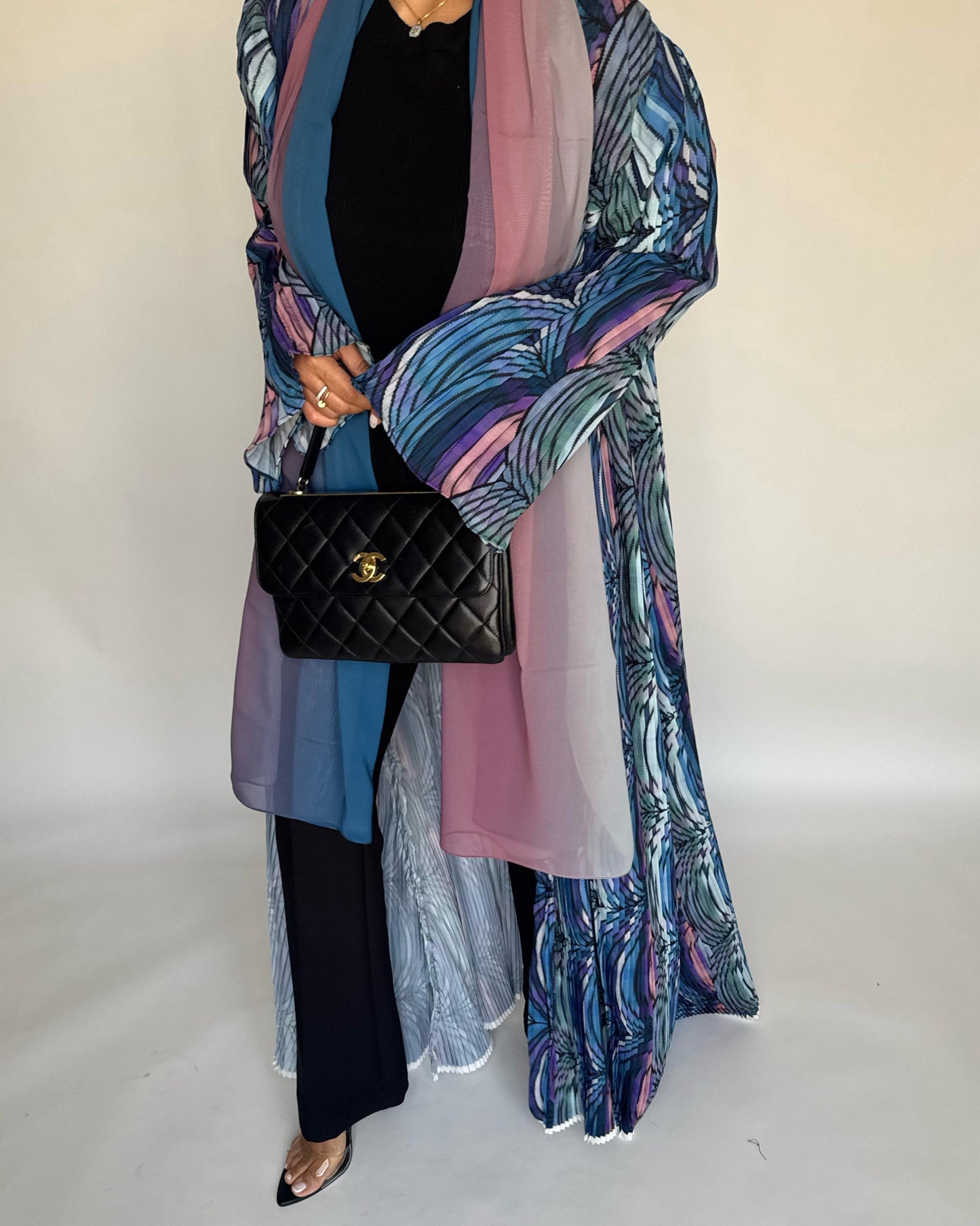 A455 - Pleated Summary Abaya with Ombre Head Scarf