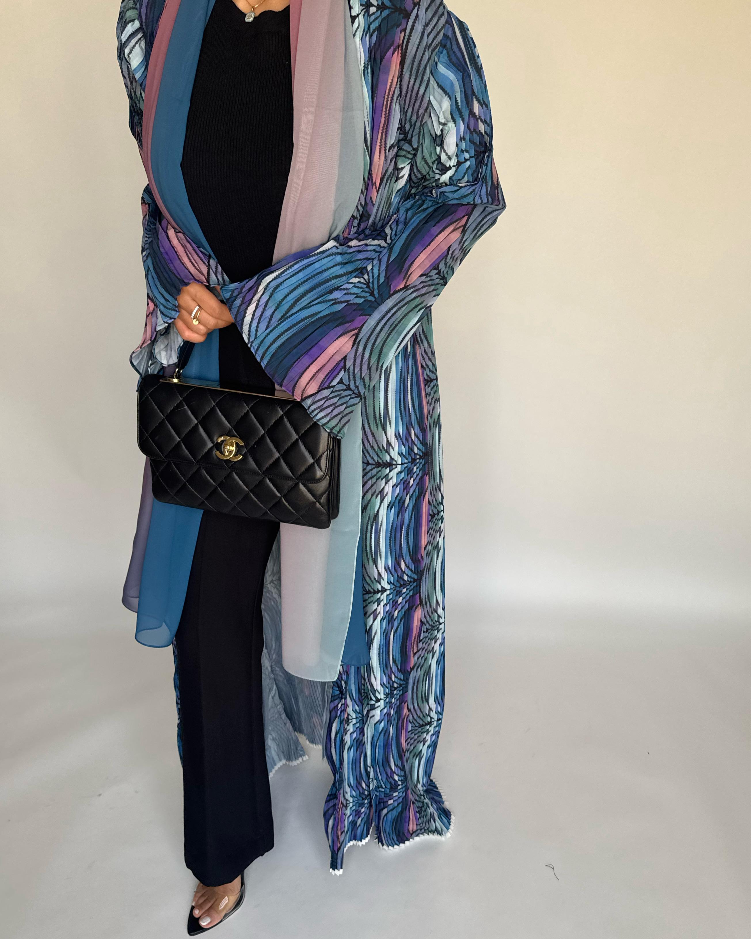 A455 - Pleated Summary Abaya with Ombre Head Scarf