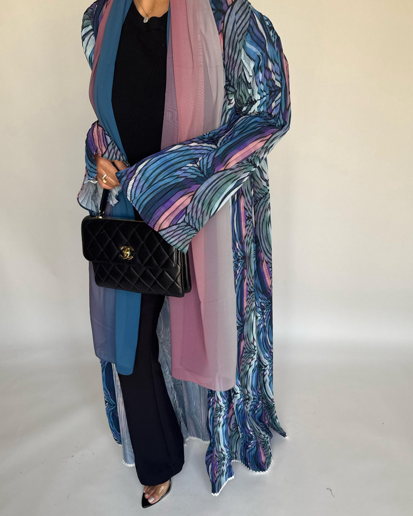 A455 - Pleated Summary Abaya with Ombre Head Scarf