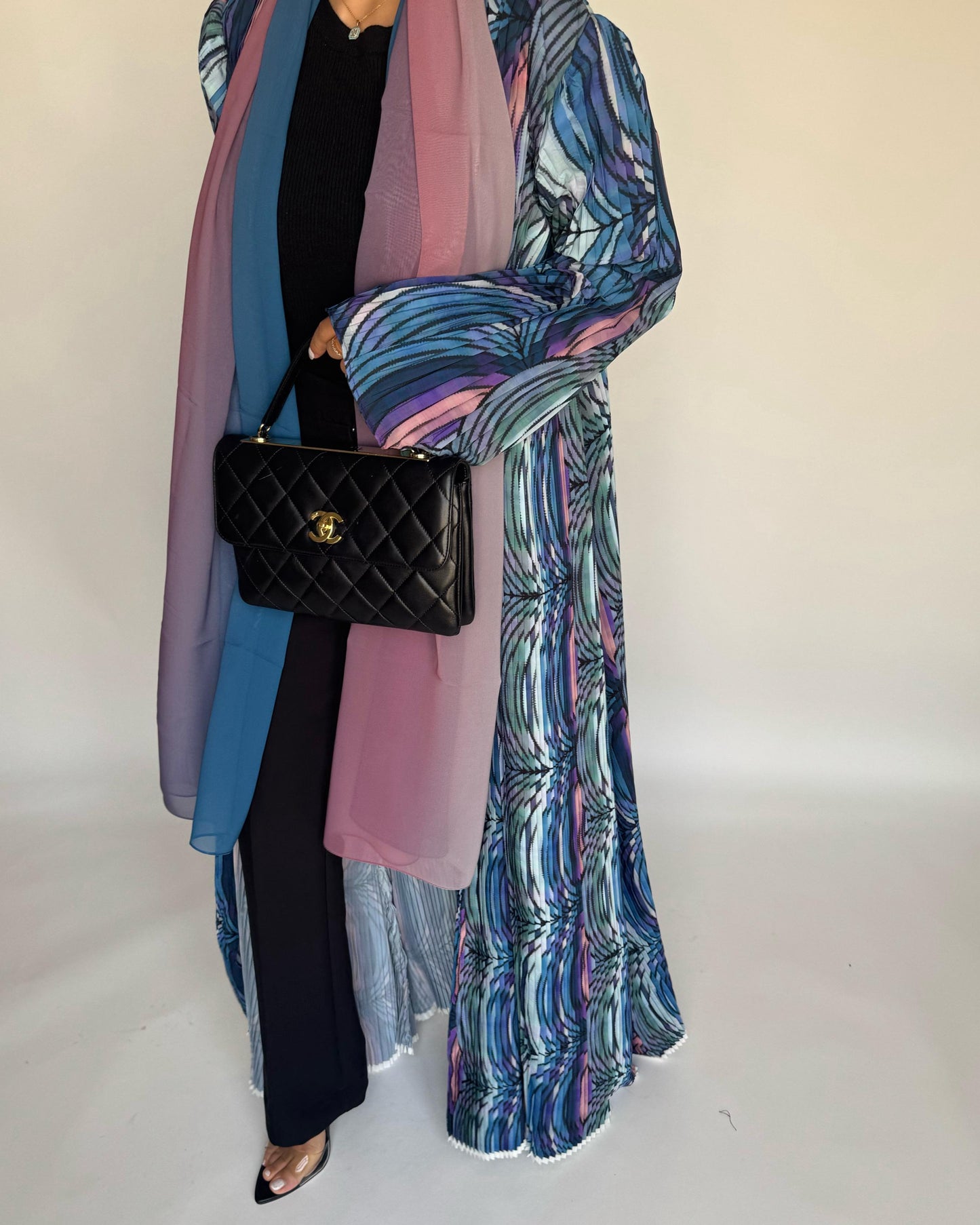 A455 - Pleated Summary Abaya with Ombre Head Scarf