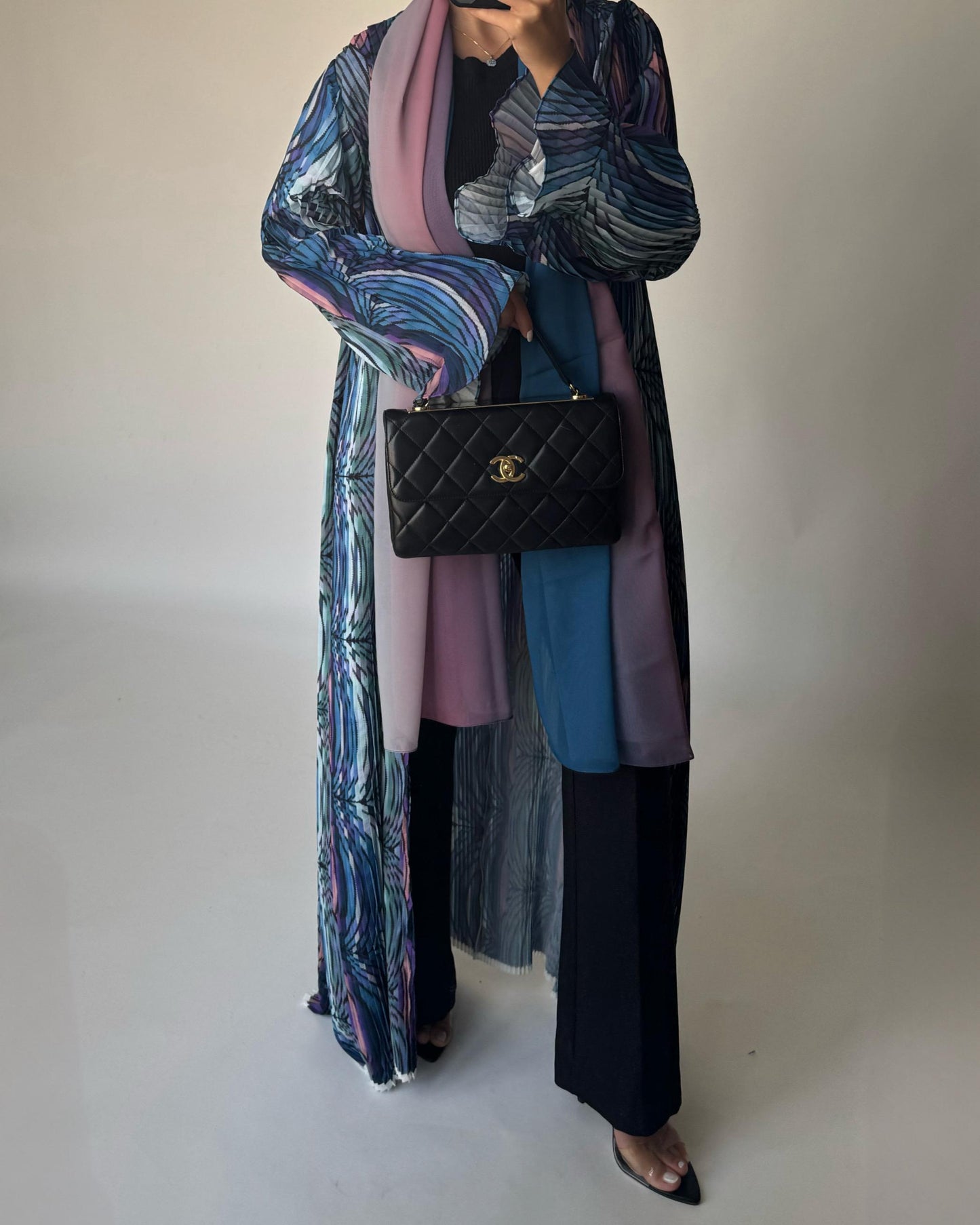 A455 - Pleated Summary Abaya with Ombre Head Scarf