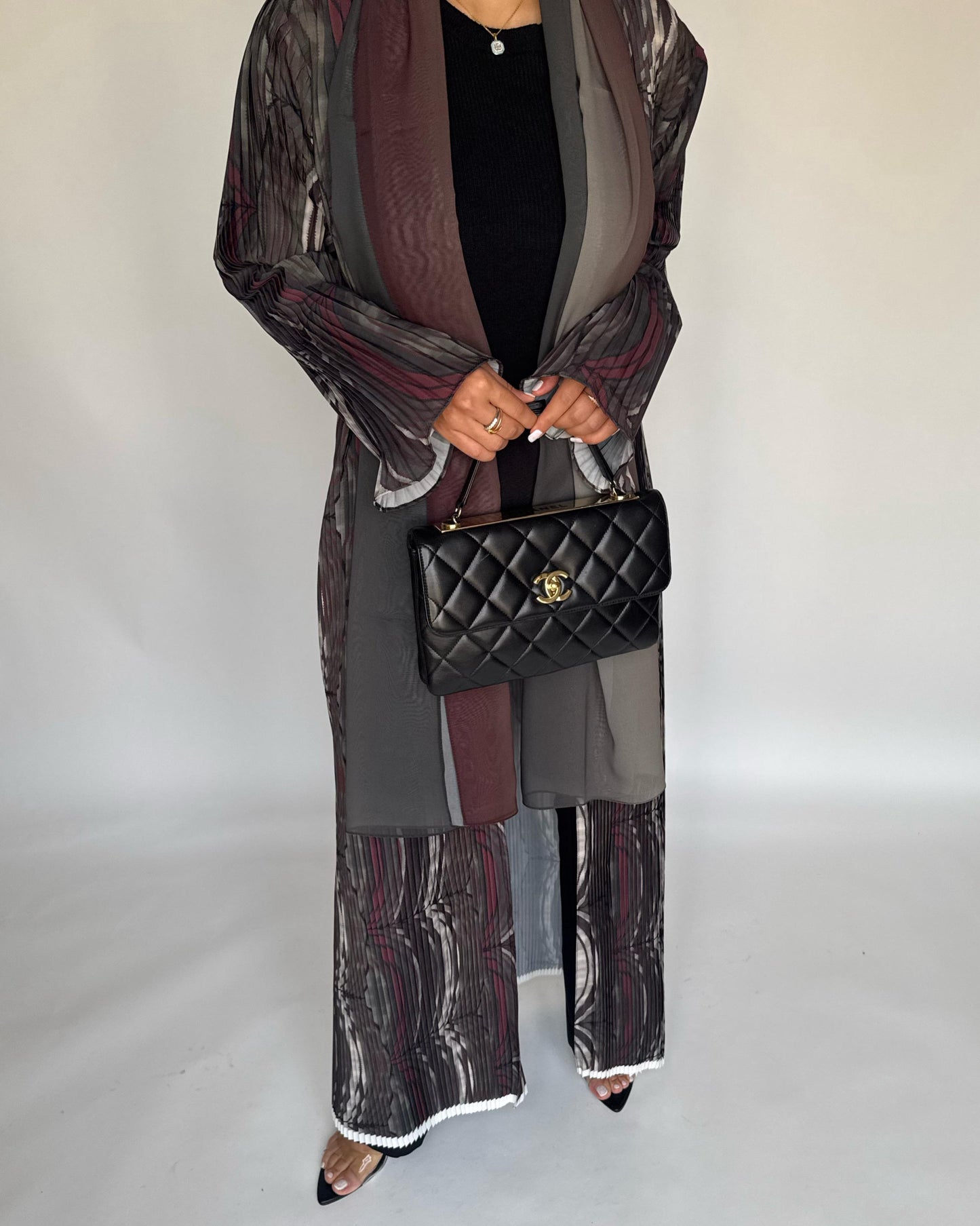 A456 - Pleated Summary Abaya with Ombre Head Scarf