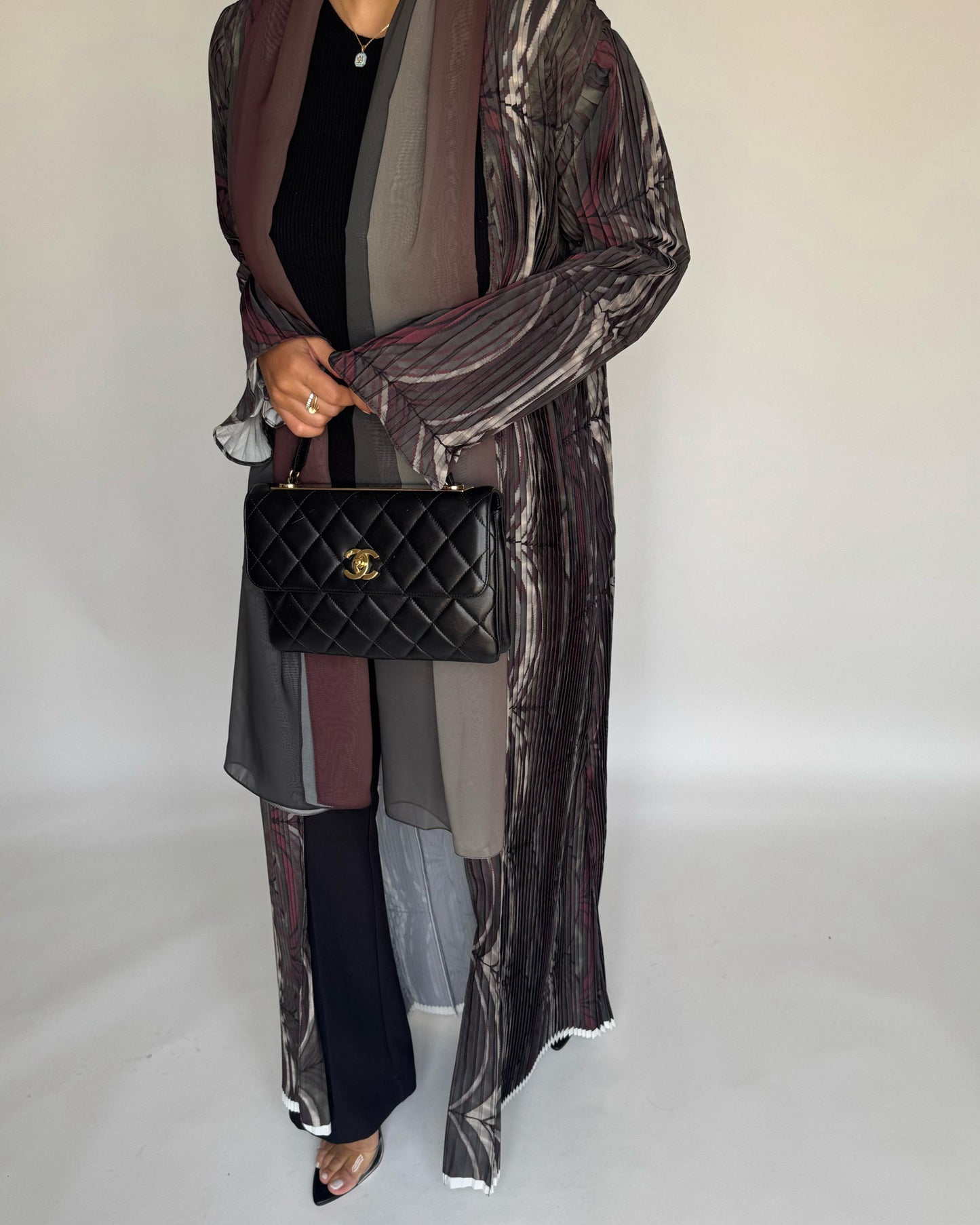 A456 - Pleated Summary Abaya with Ombre Head Scarf