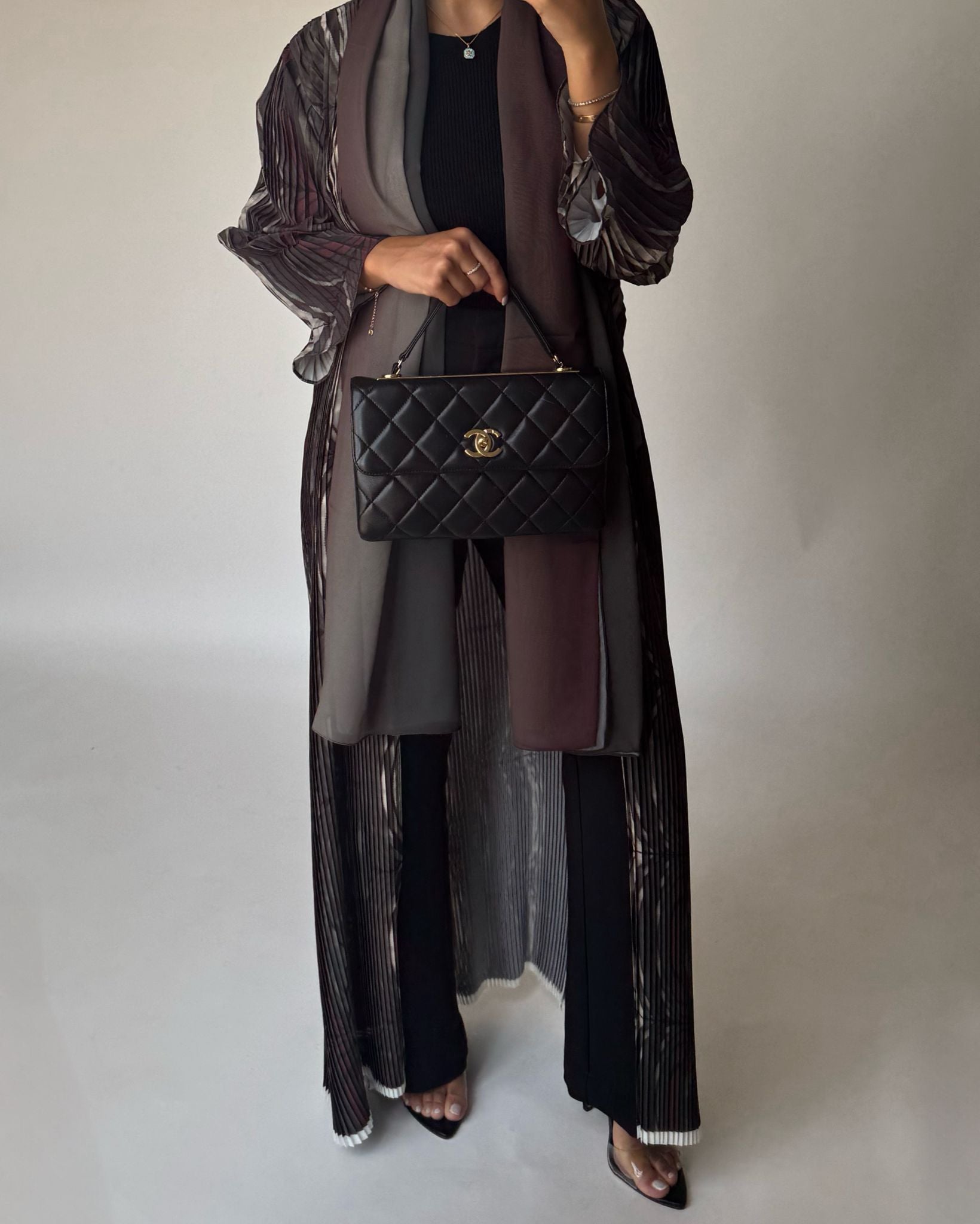 A456 - Pleated Summary Abaya with Ombre Head Scarf
