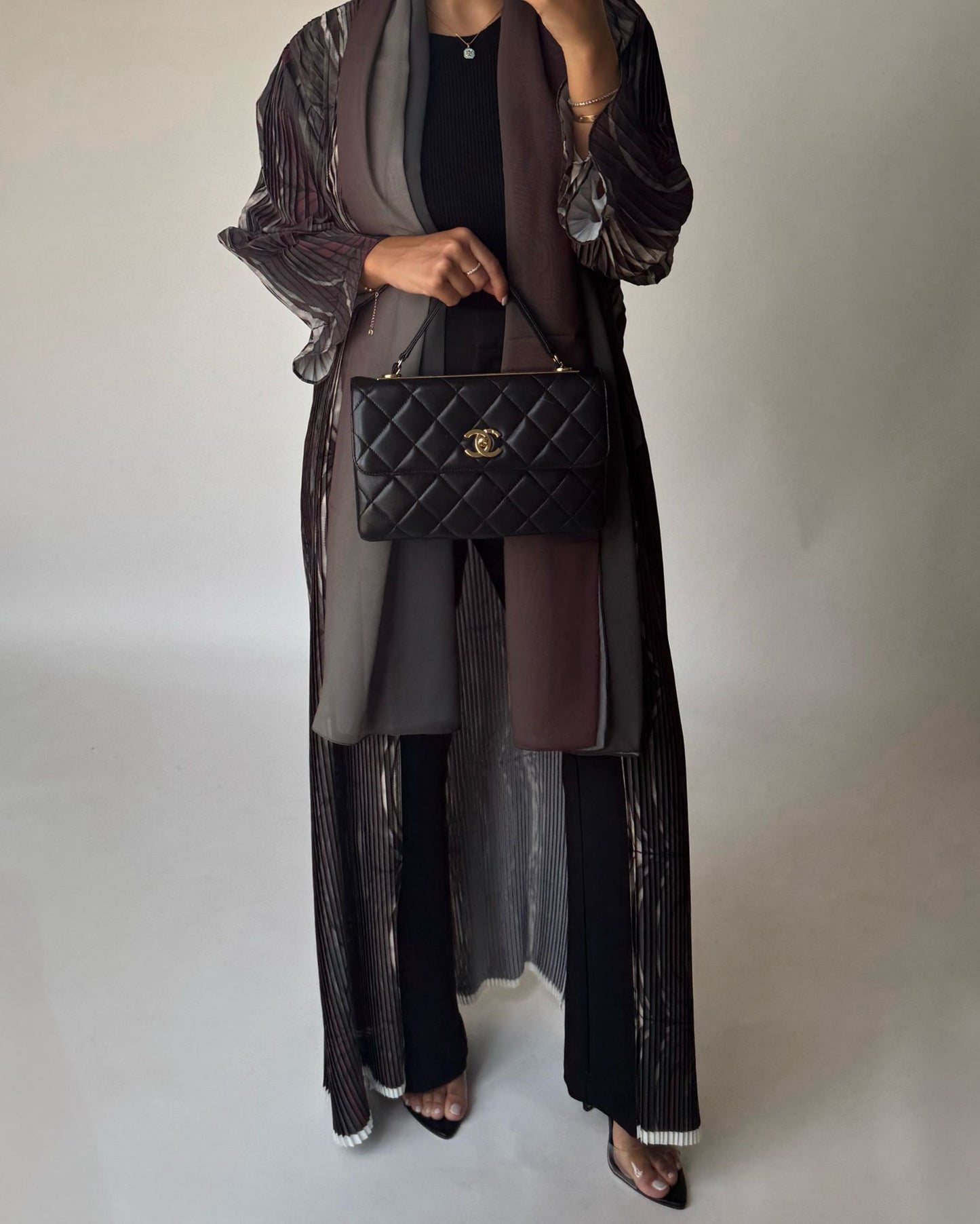 A456 - Pleated Summary Abaya with Ombre Head Scarf