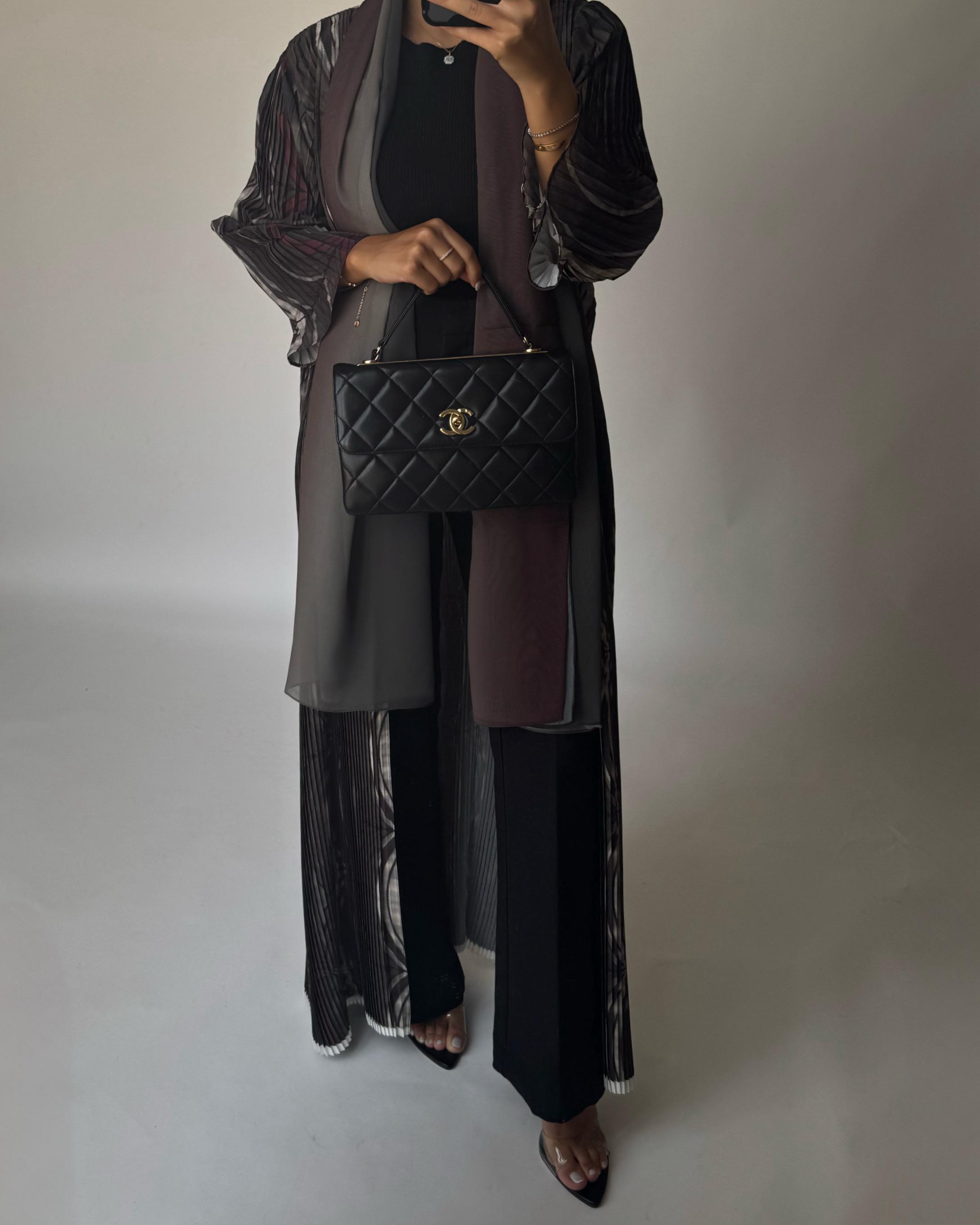 A456 - Pleated Summary Abaya with Ombre Head Scarf
