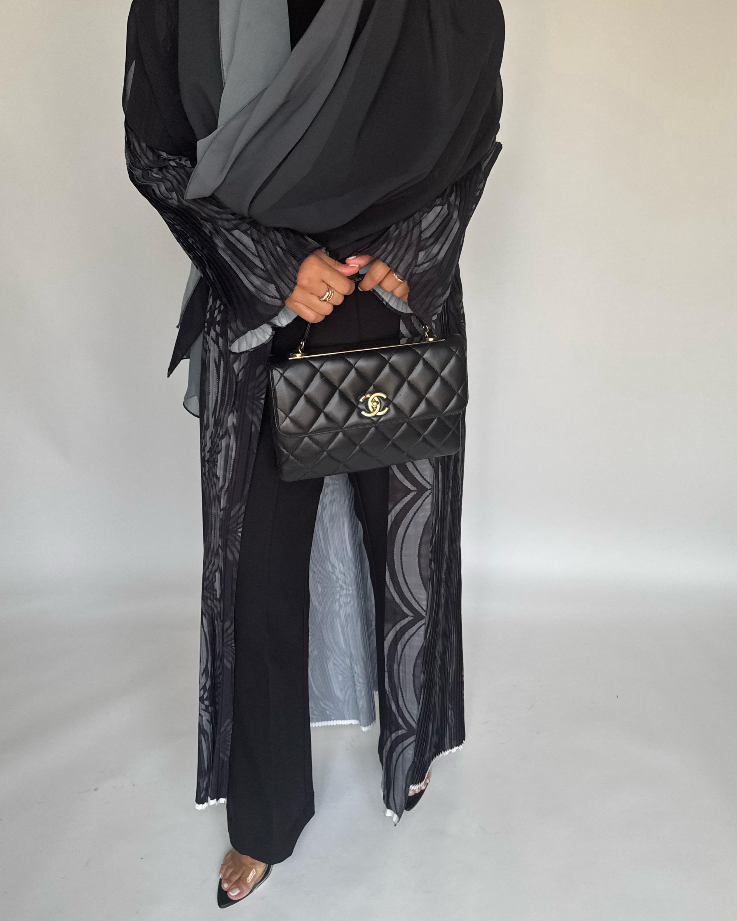 A460 - Pleated Summary Abaya with Ombre Head Scarf