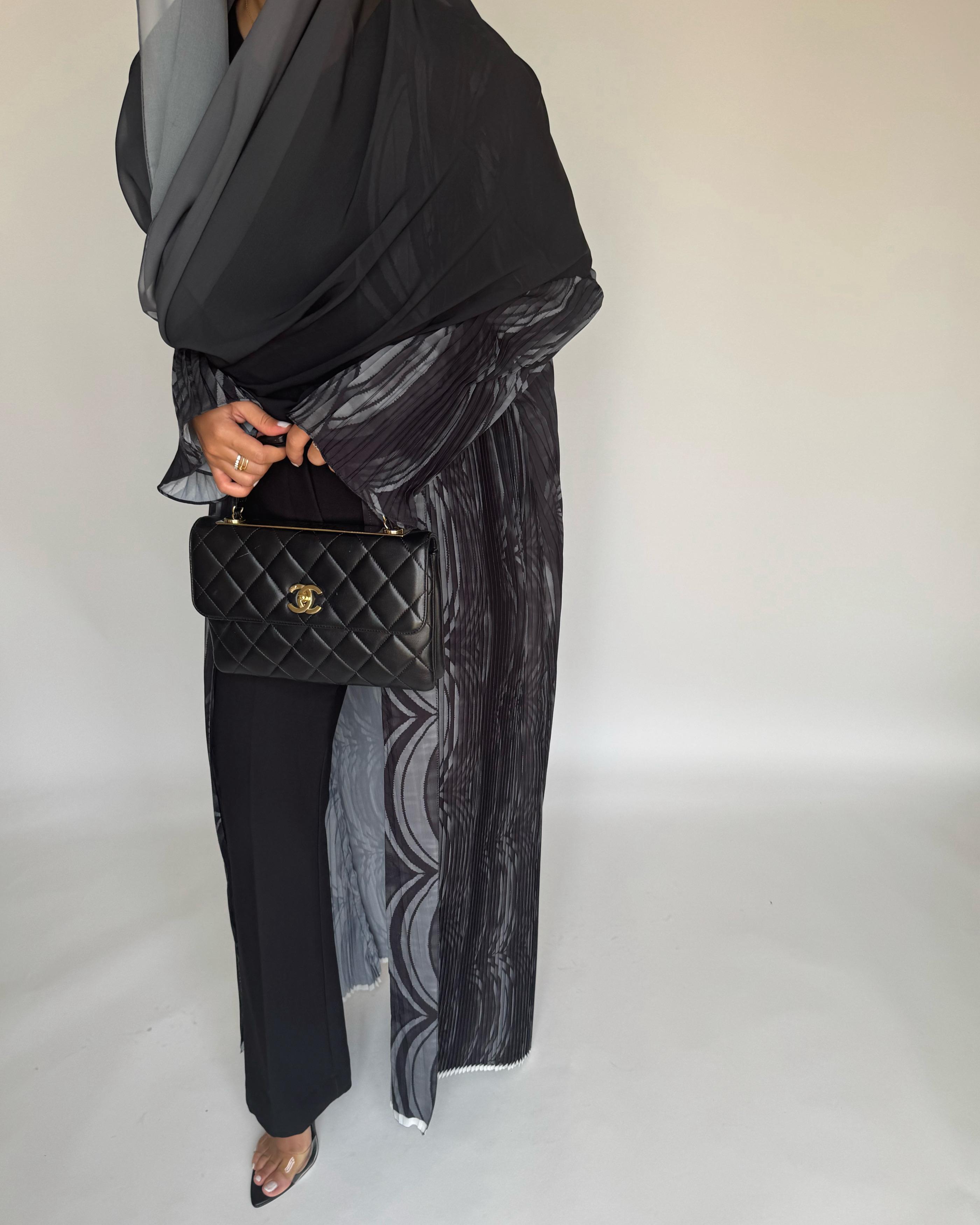 A460 - Pleated Summary Abaya with Ombre Head Scarf
