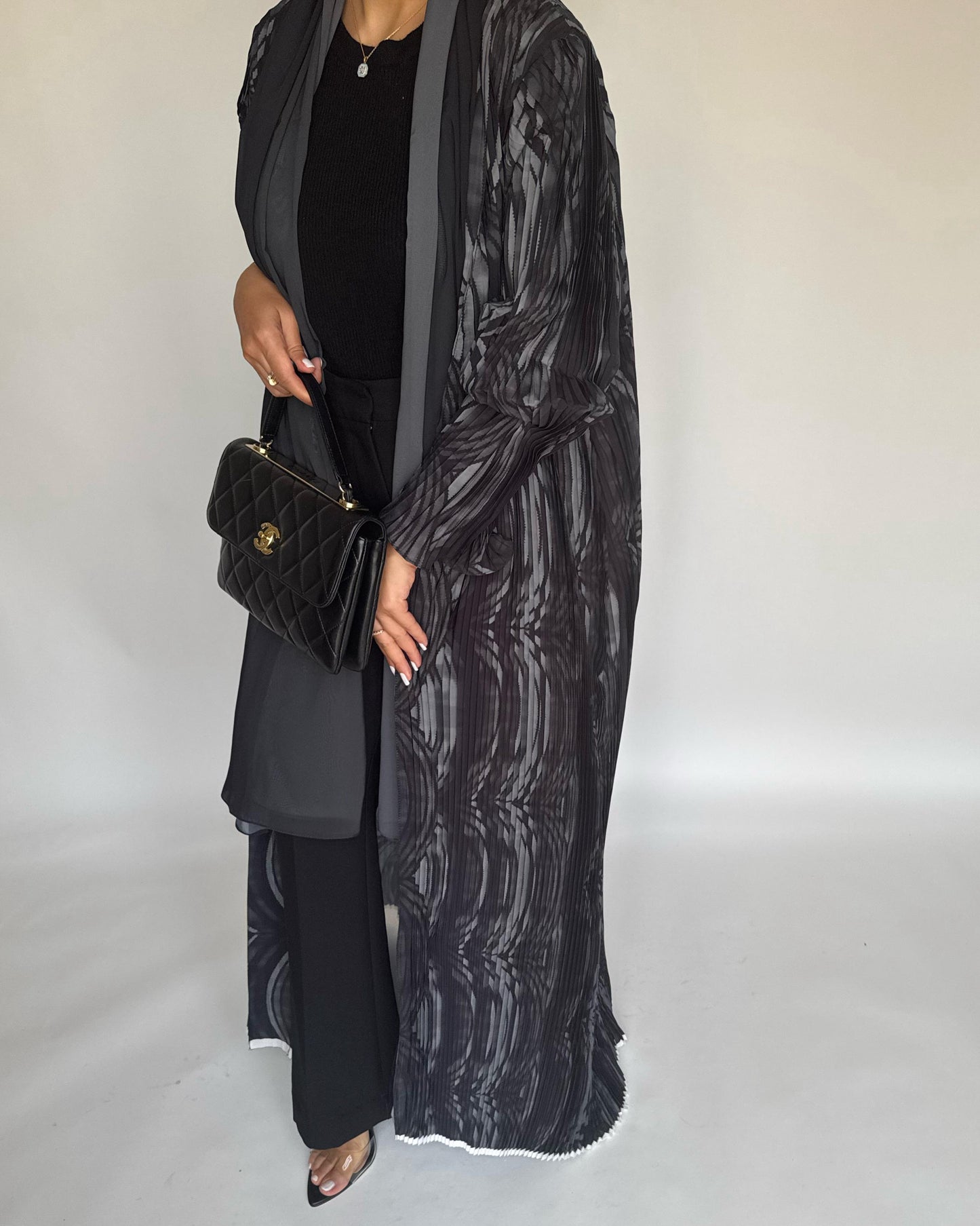 A460 - Pleated Summary Abaya with Ombre Head Scarf
