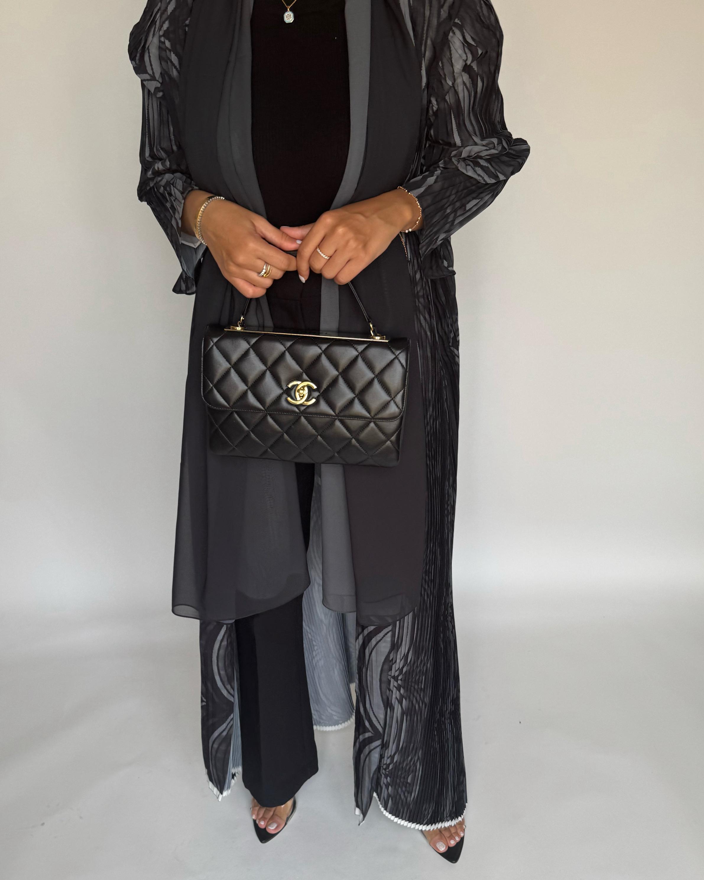 A460 - Pleated Summary Abaya with Ombre Head Scarf