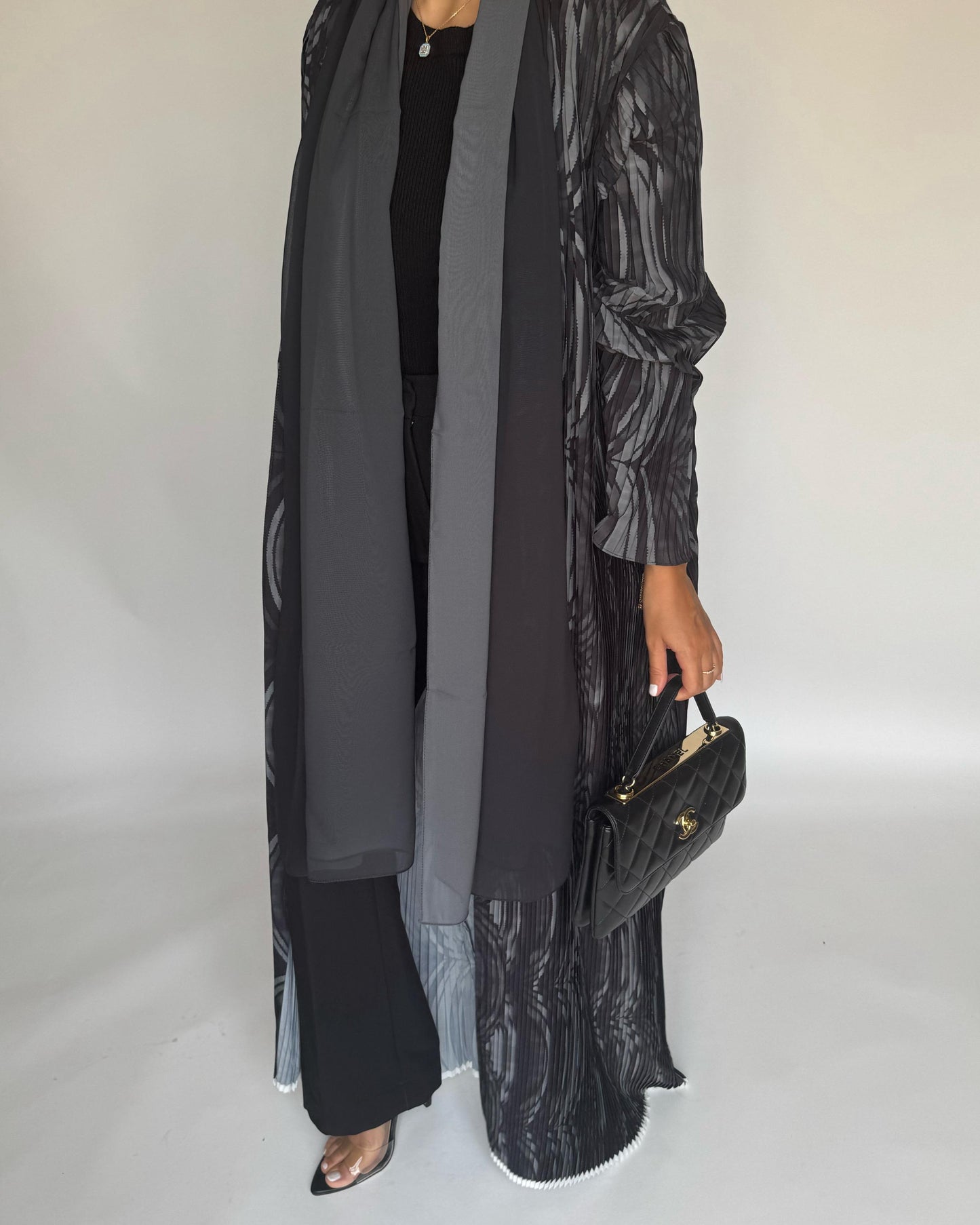 A460 - Pleated Summary Abaya with Ombre Head Scarf