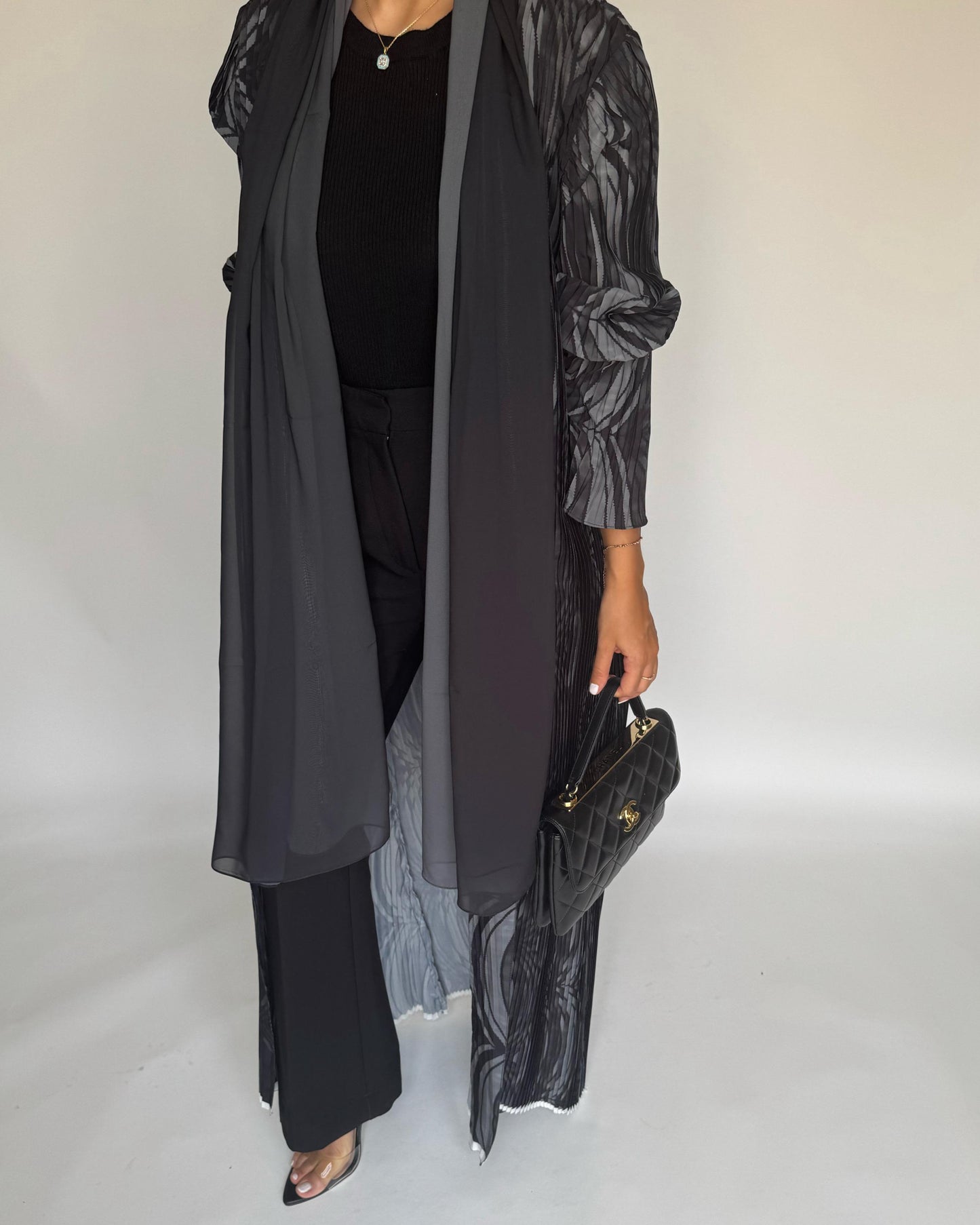 A460 - Pleated Summary Abaya with Ombre Head Scarf