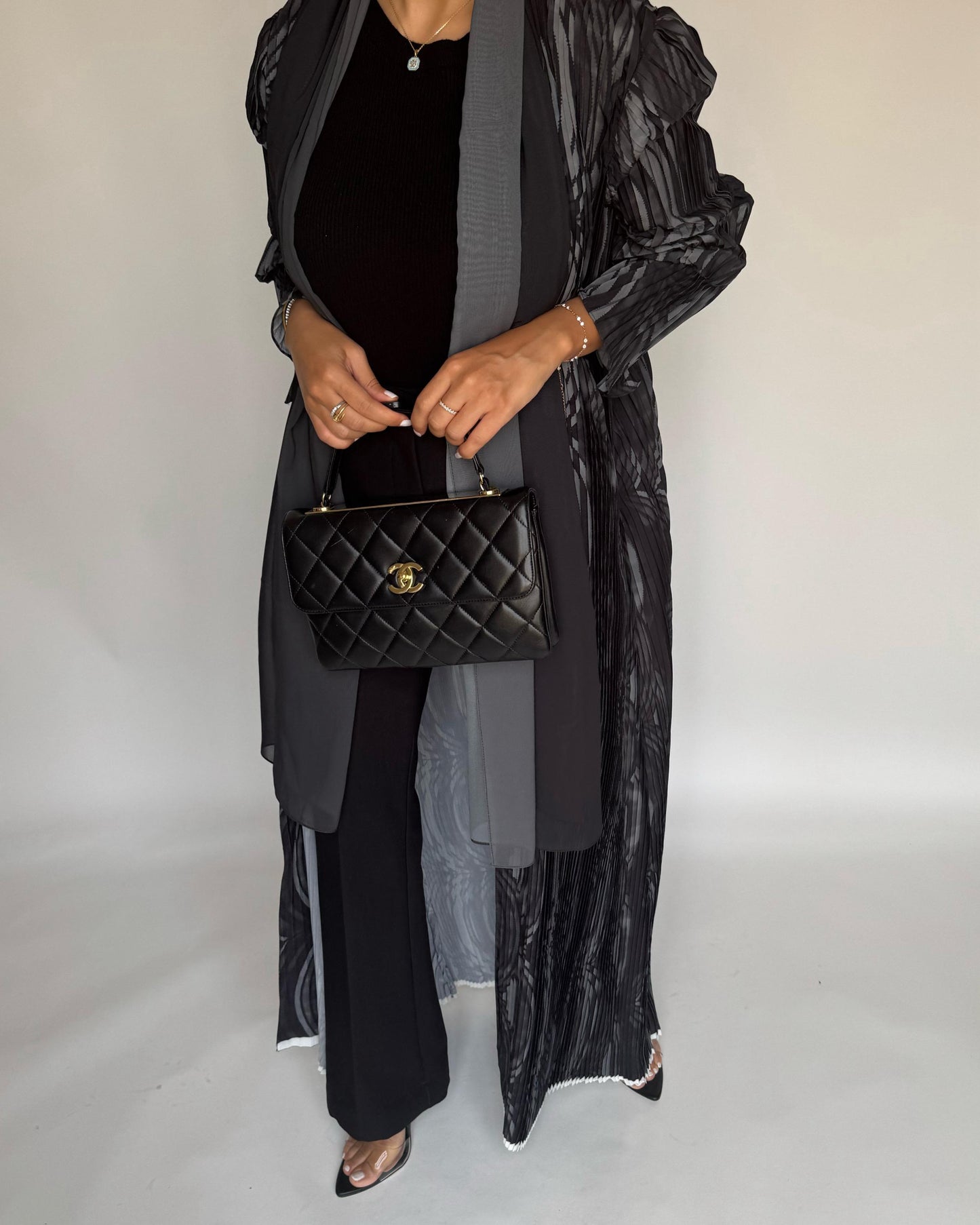 A460 - Pleated Summary Abaya with Ombre Head Scarf