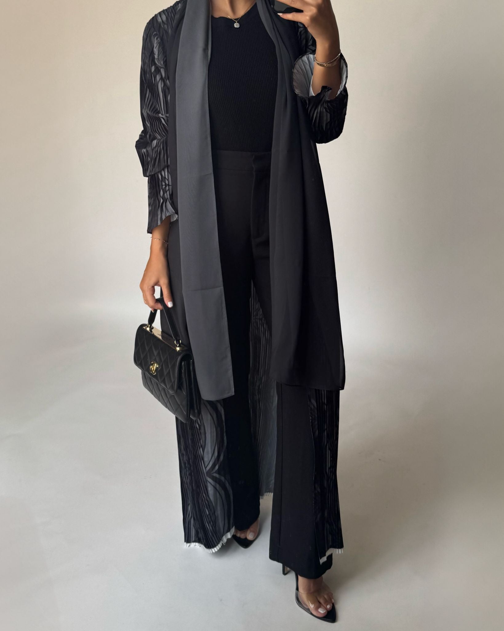 A460 - Pleated Summary Abaya with Ombre Head Scarf