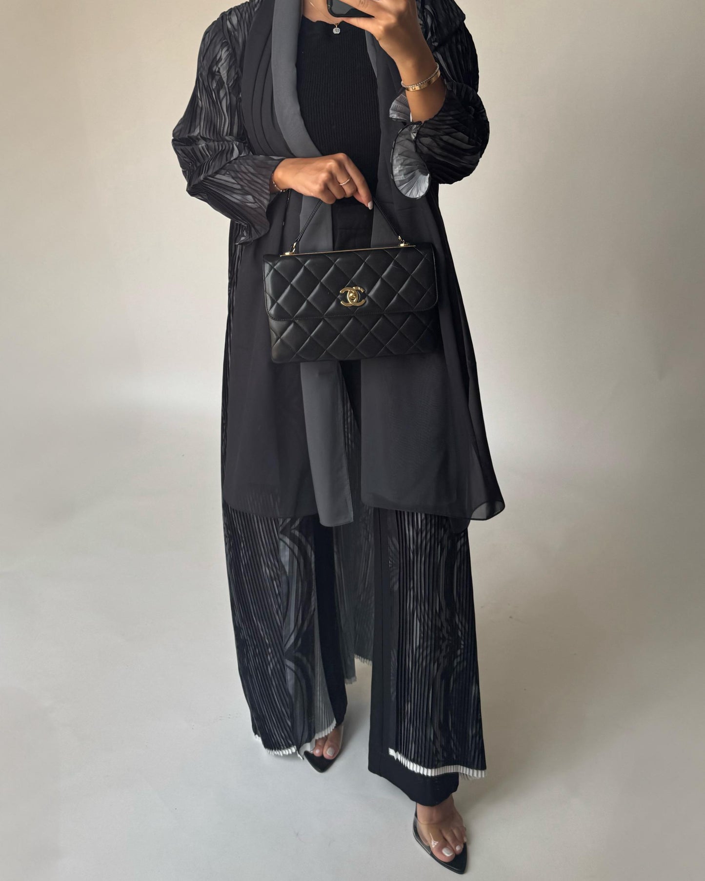 A460 - Pleated Summary Abaya with Ombre Head Scarf