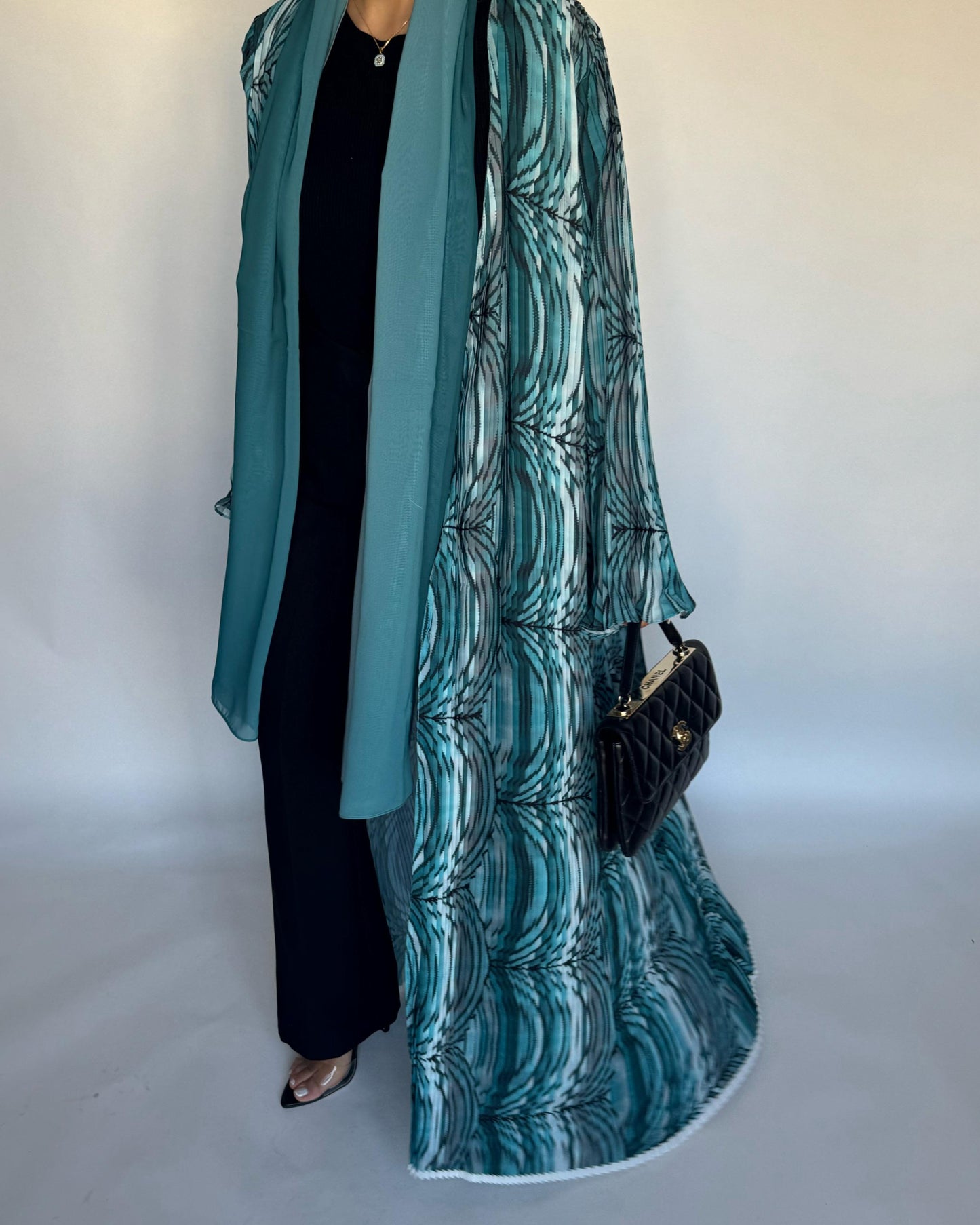 A459 - Pleated Summary Abaya with Ombre Head Scarf