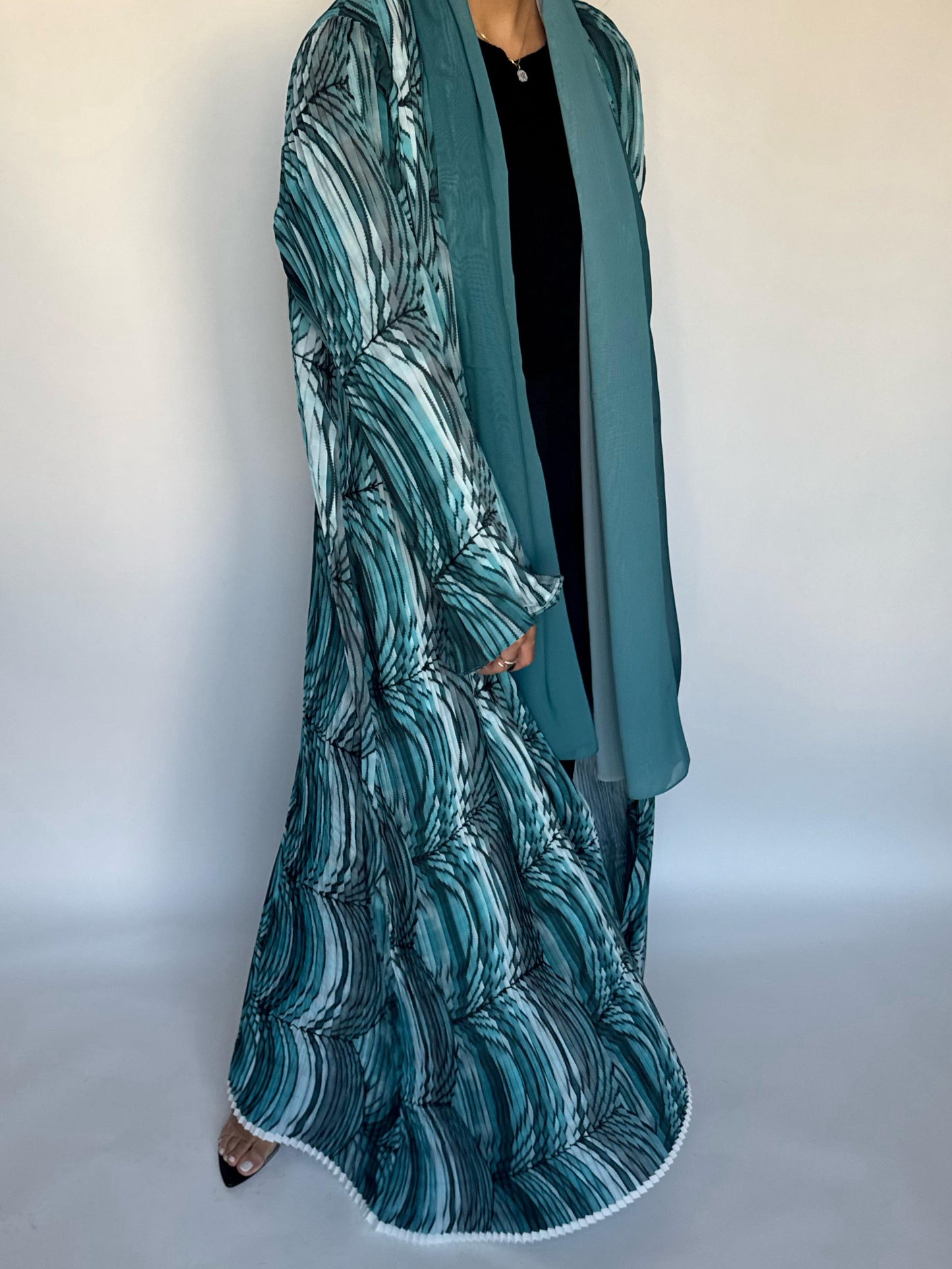 A459 - Pleated Summary Abaya with Ombre Head Scarf