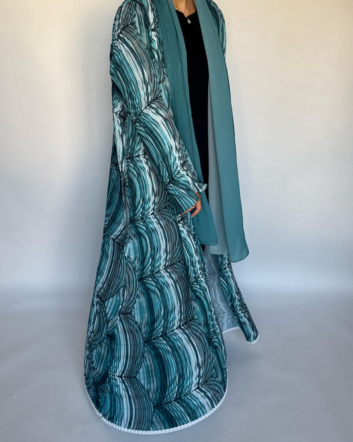 A459 - Pleated Summary Abaya with Ombre Head Scarf
