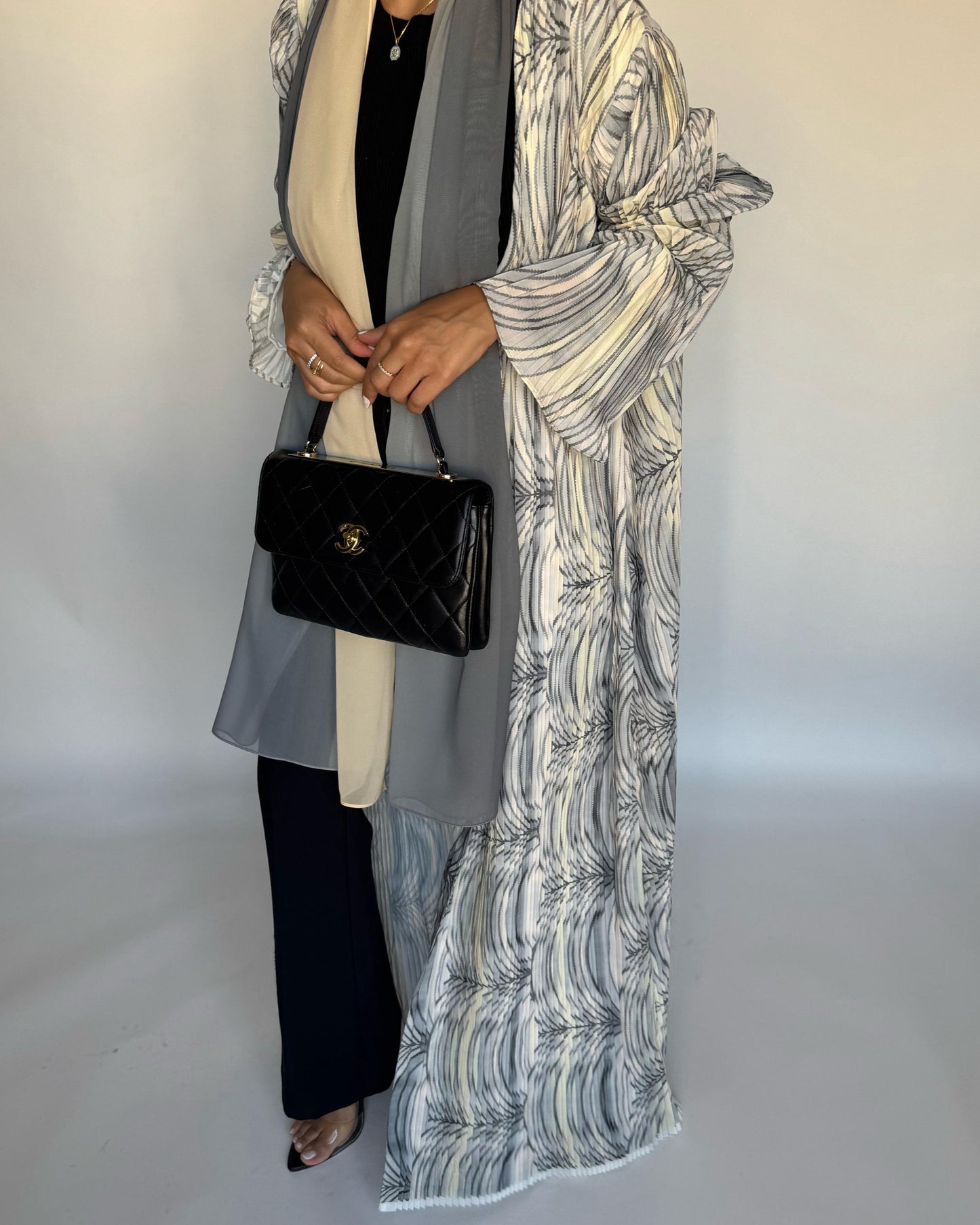 A457 - Pleated Summary Abaya with Ombre Head Scarf