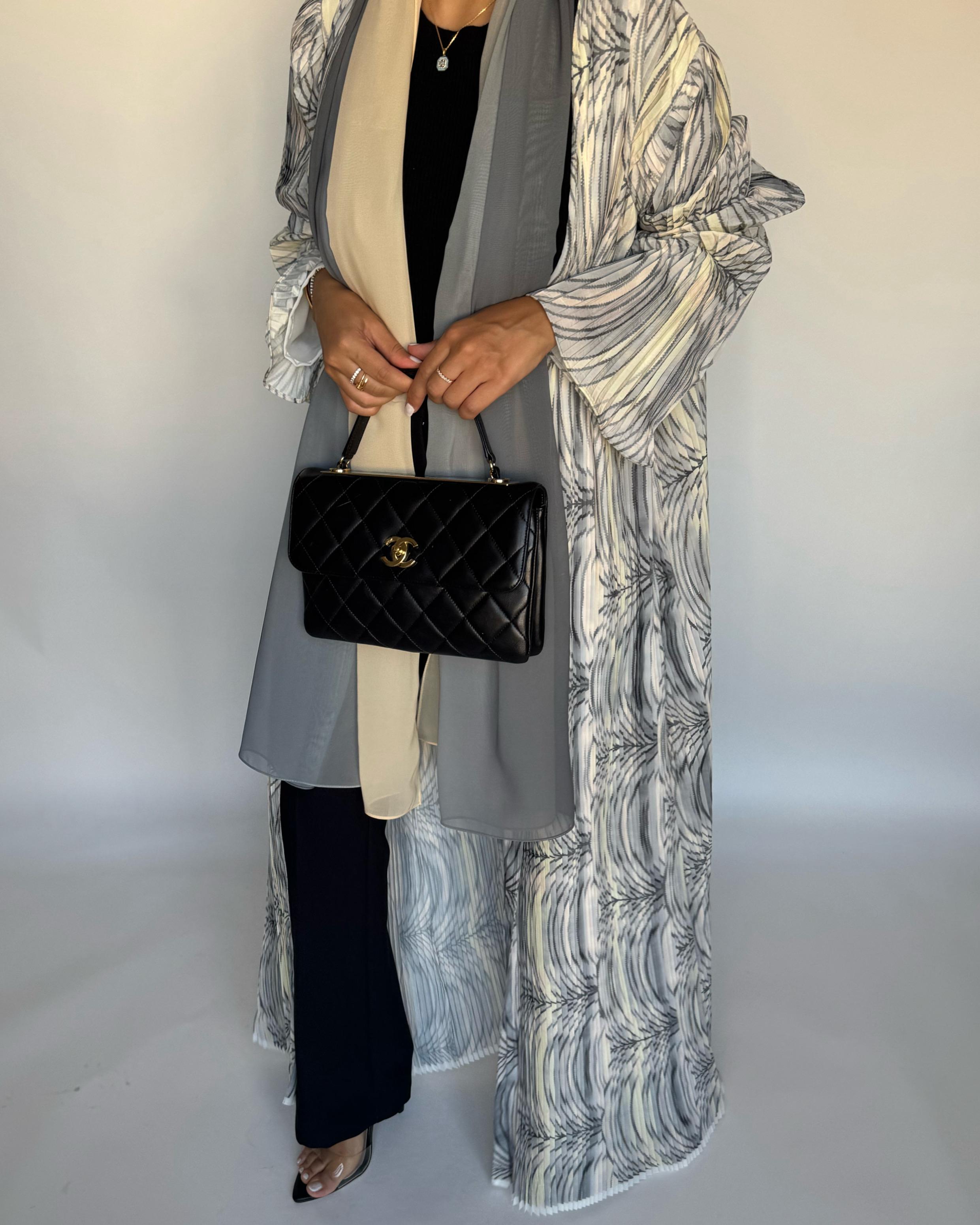 A457 - Pleated Summary Abaya with Ombre Head Scarf