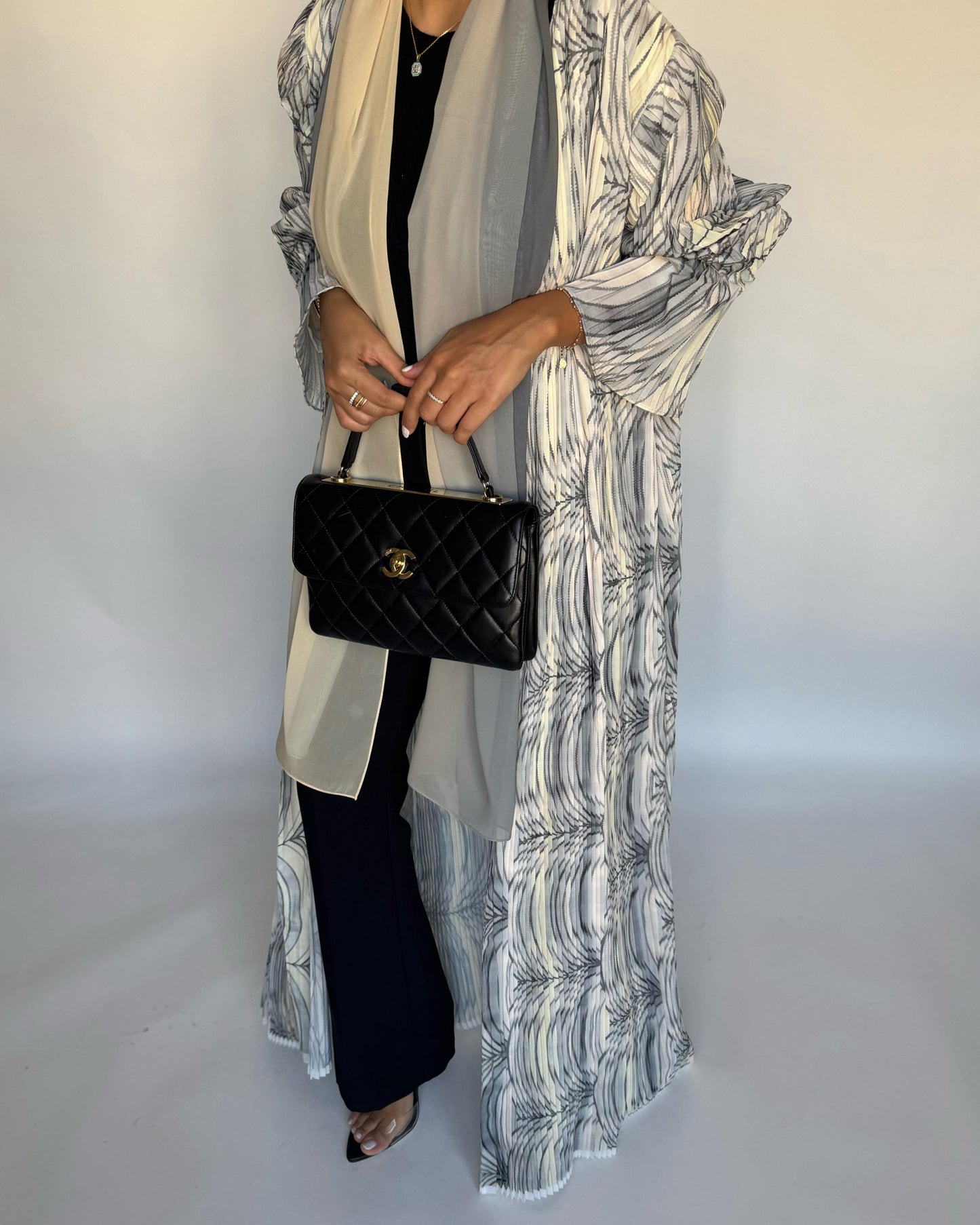 A457 - Pleated Summary Abaya with Ombre Head Scarf
