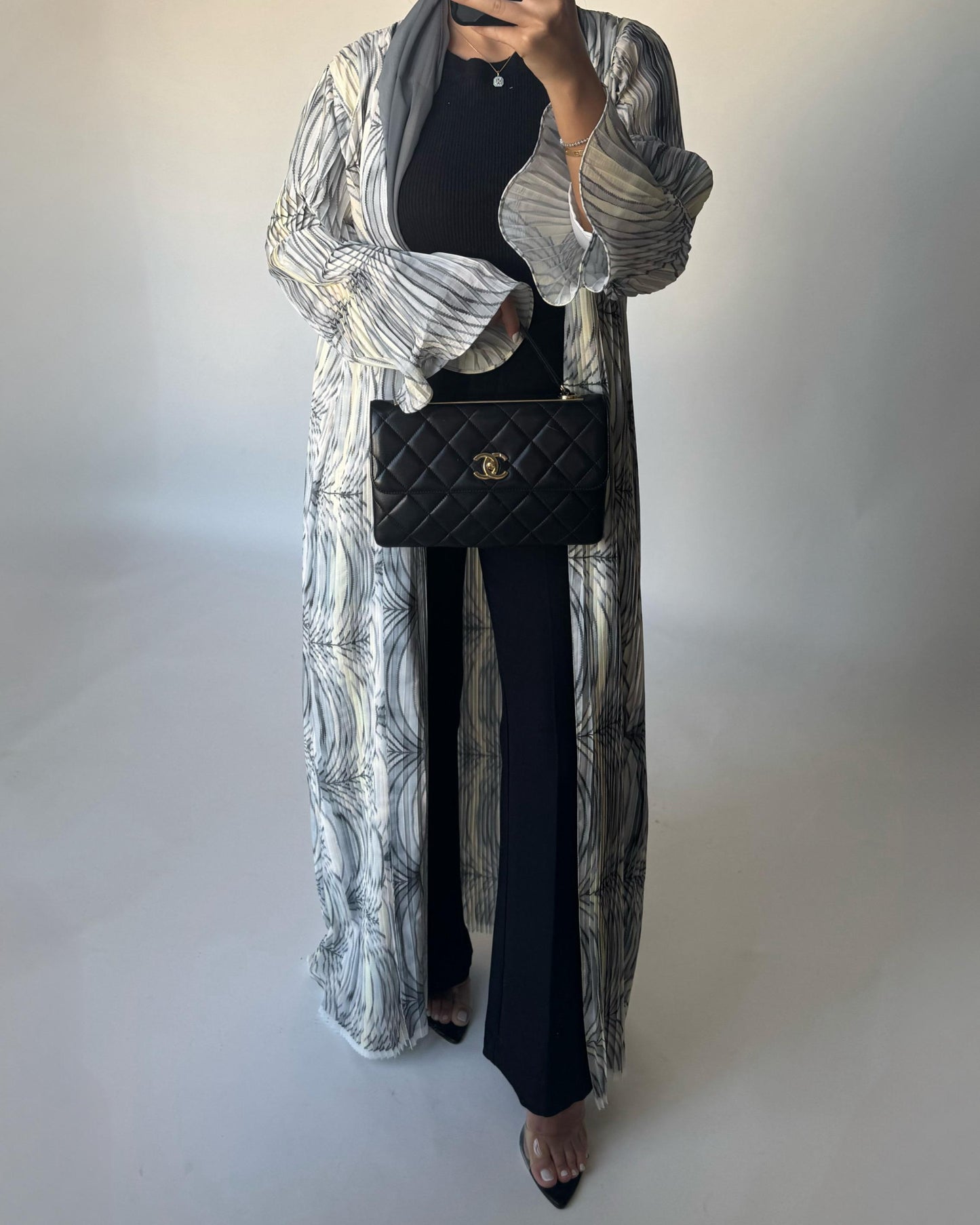 A457 - Pleated Summary Abaya with Ombre Head Scarf