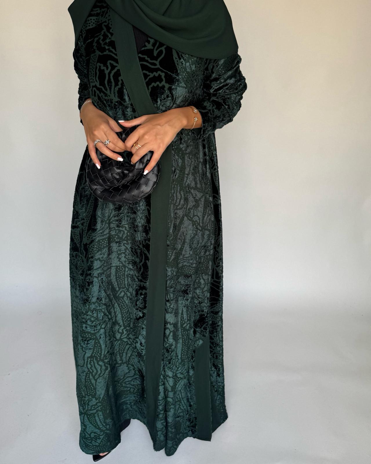 A482 - Green Pattern Velvet Abaya