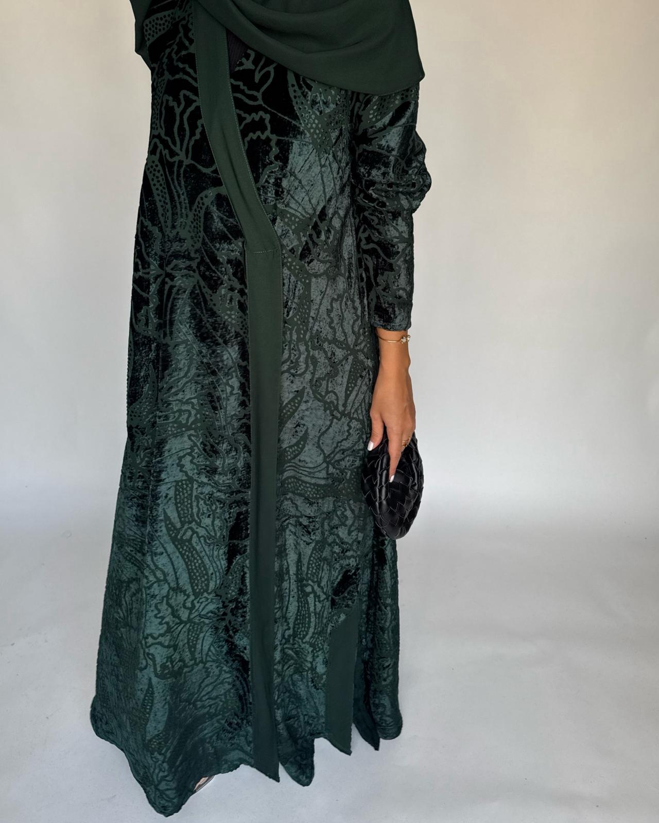 A482 - Green Pattern Velvet Abaya