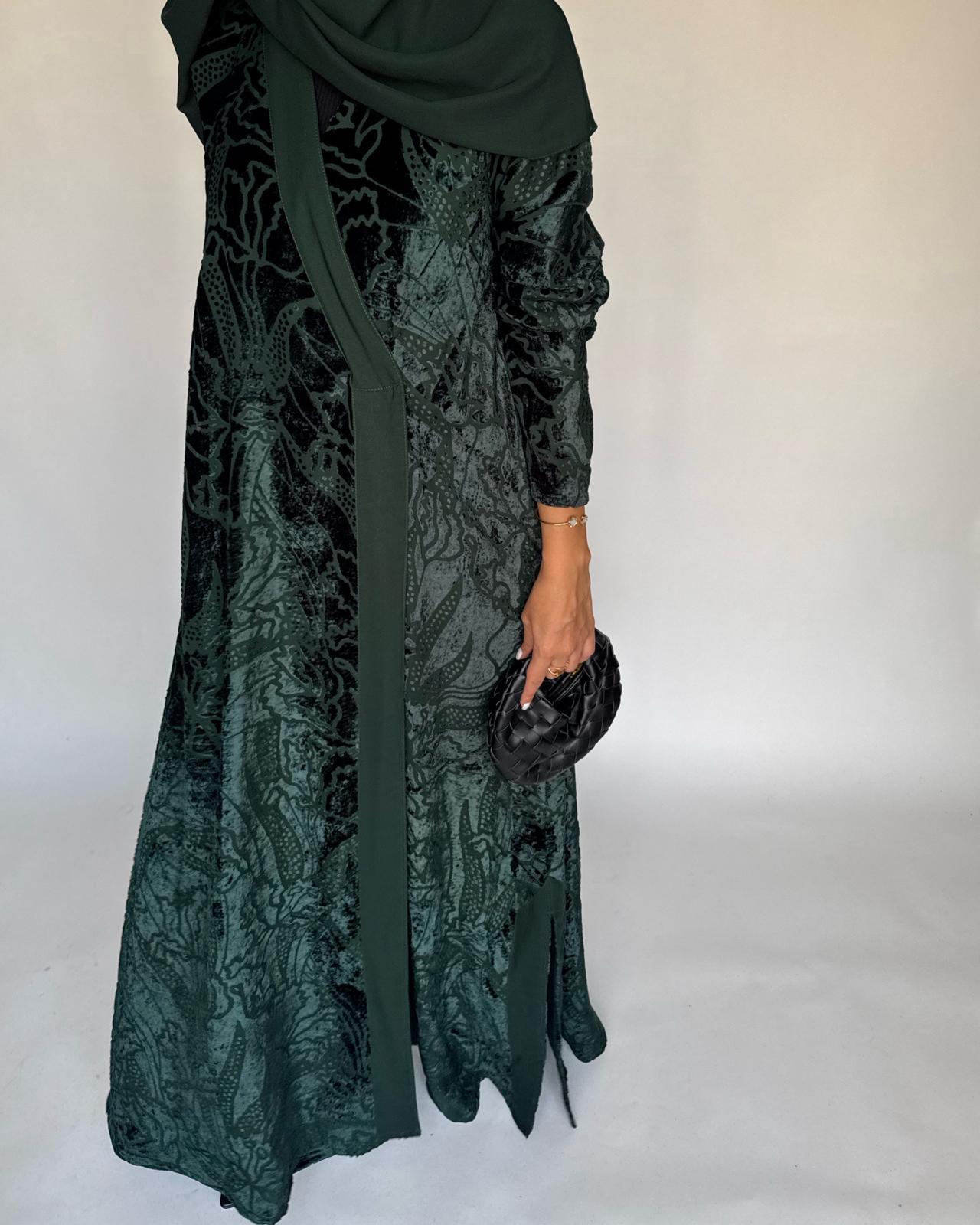 A482 - Green Pattern Velvet Abaya