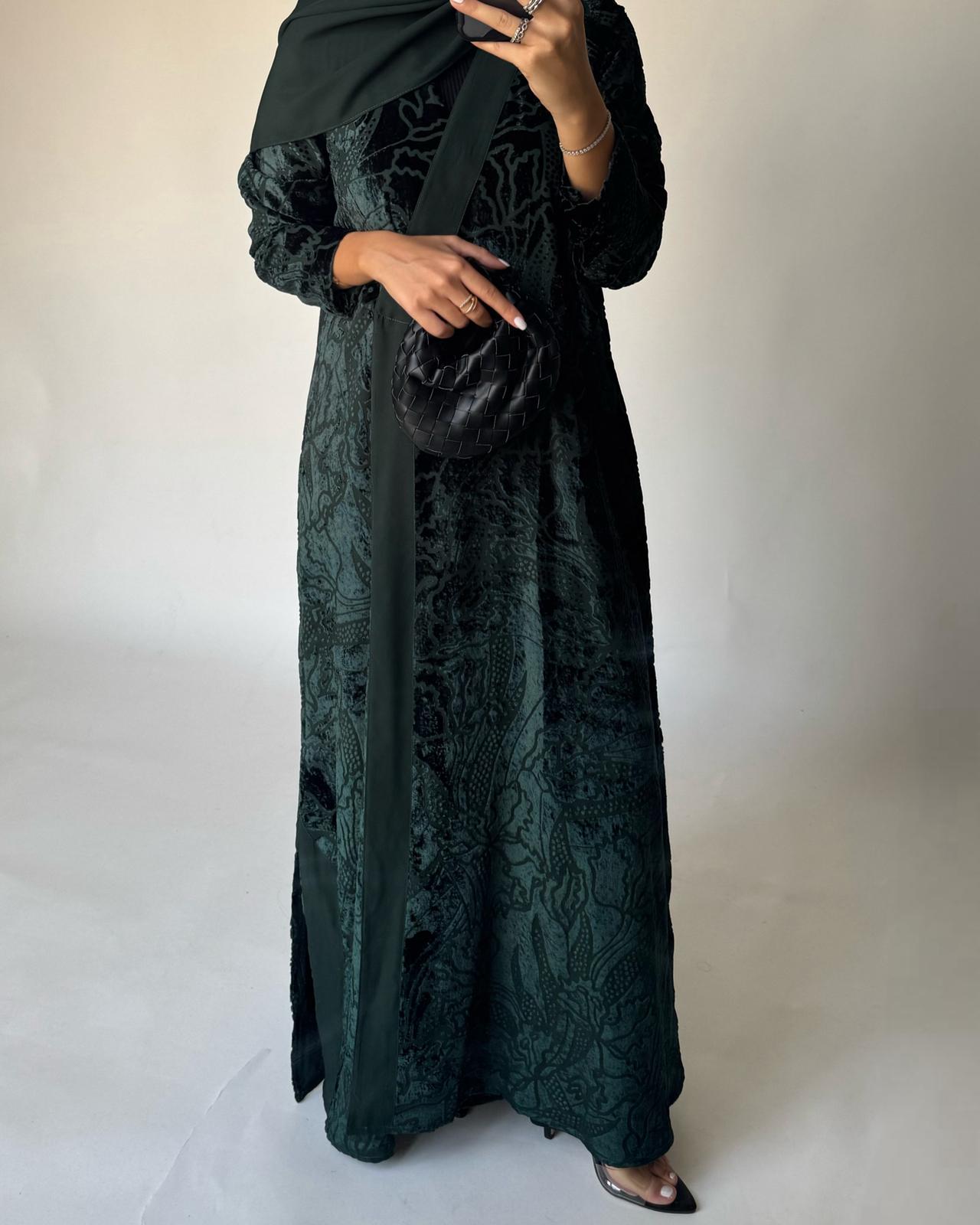 A482 - Green Pattern Velvet Abaya