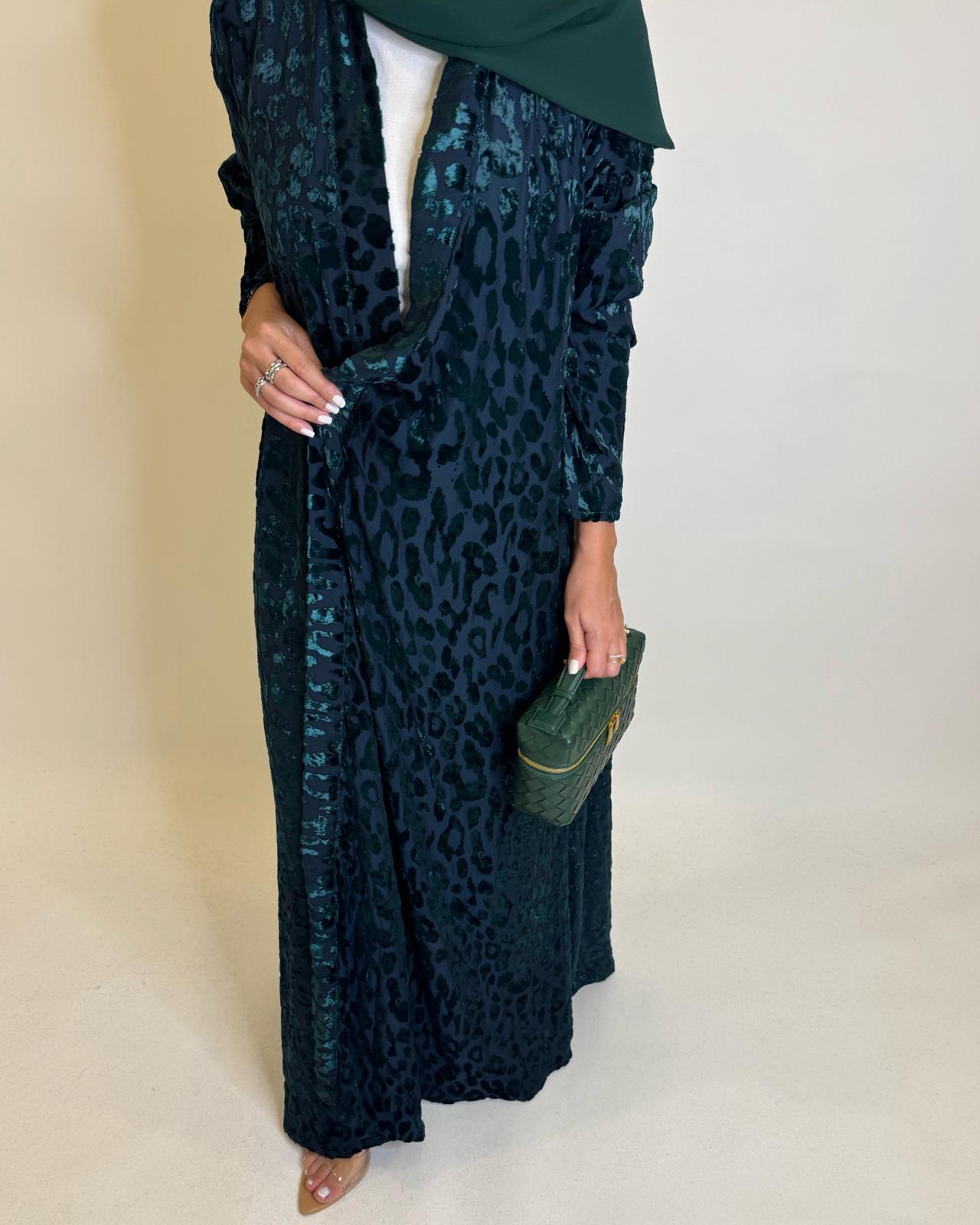 A489 - Navy Blue & Green Leopard Pattern Velvet Abaya