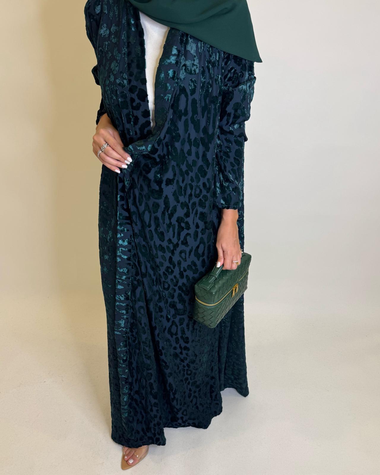 A489 - Navy Blue & Green Leopard Pattern Velvet Abaya