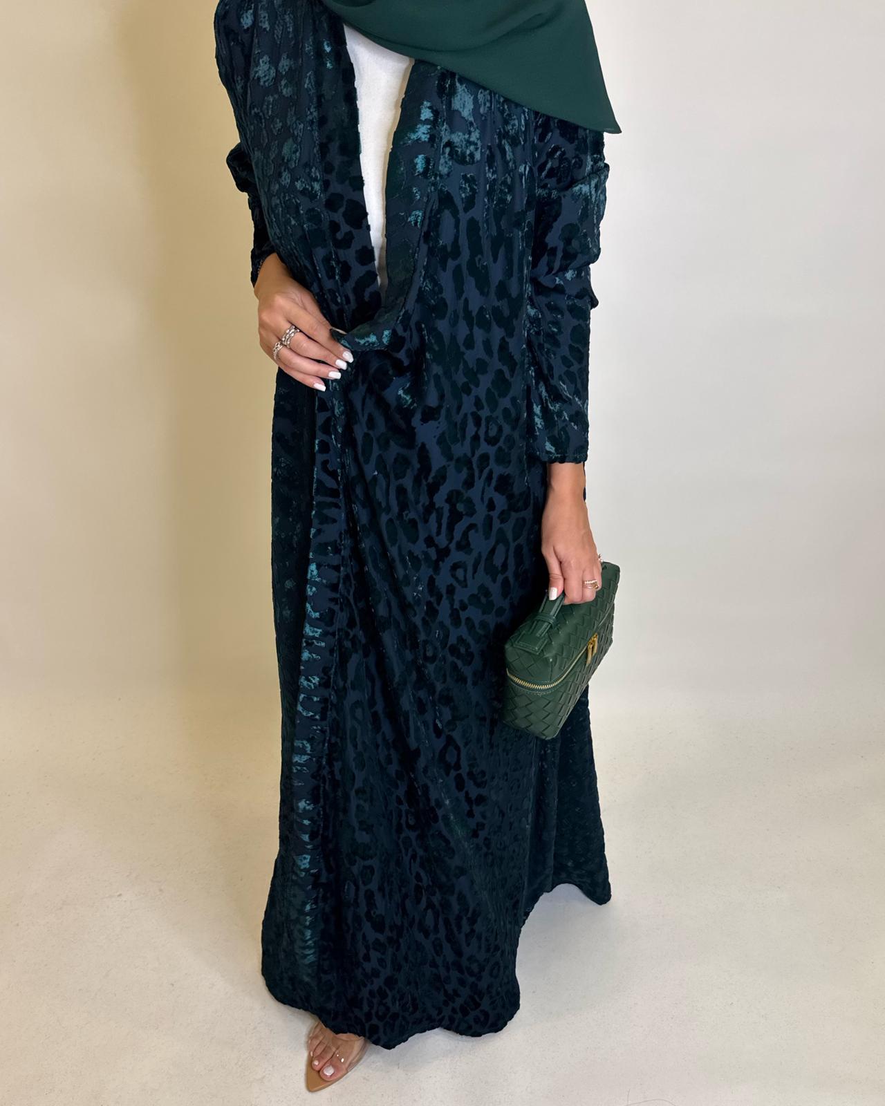 A489 - Navy Blue & Green Leopard Pattern Velvet Abaya