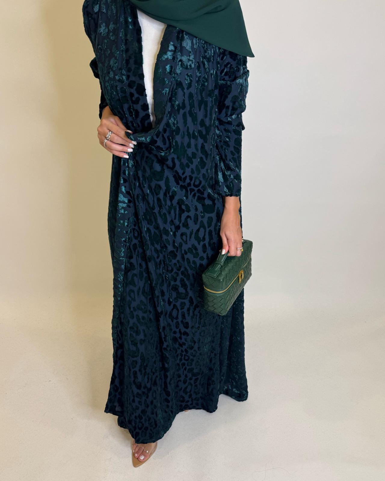 A489 - Navy Blue & Green Leopard Pattern Velvet Abaya