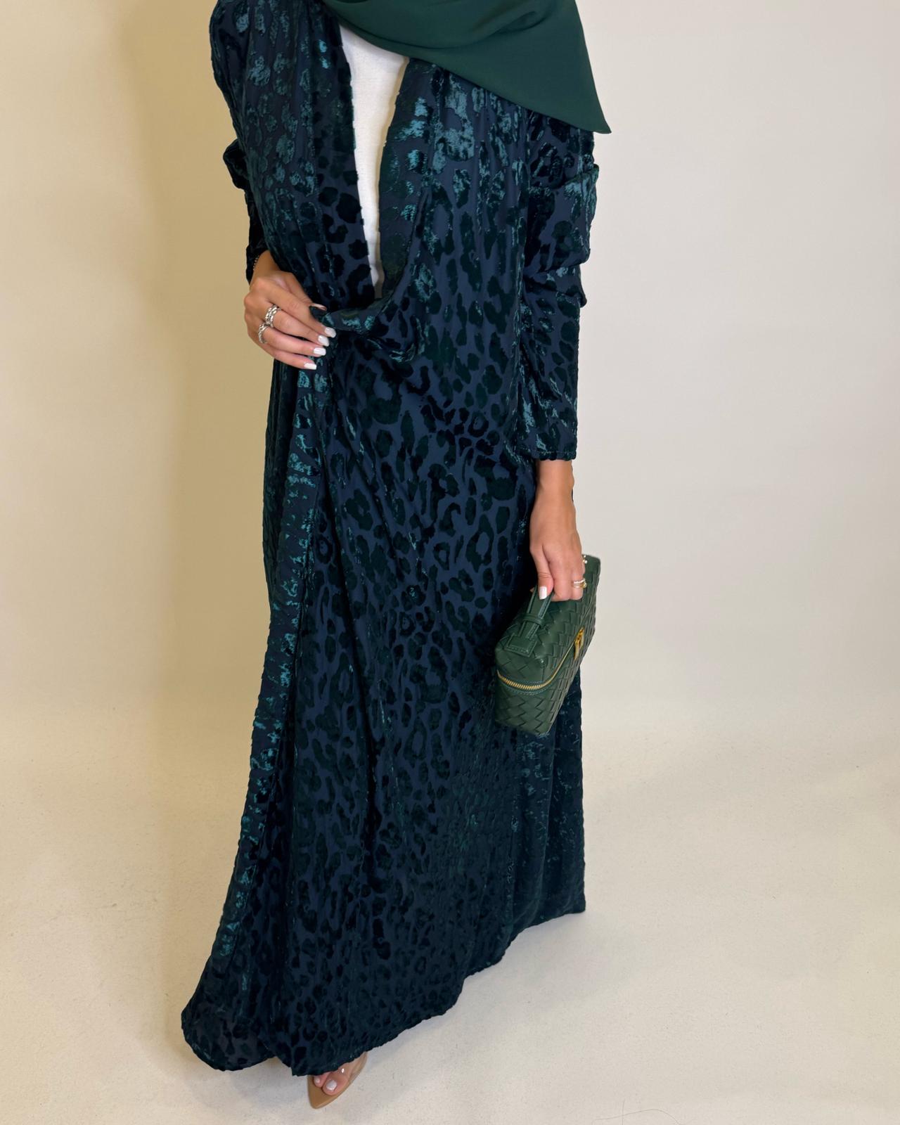 A489 - Navy Blue & Green Leopard Pattern Velvet Abaya