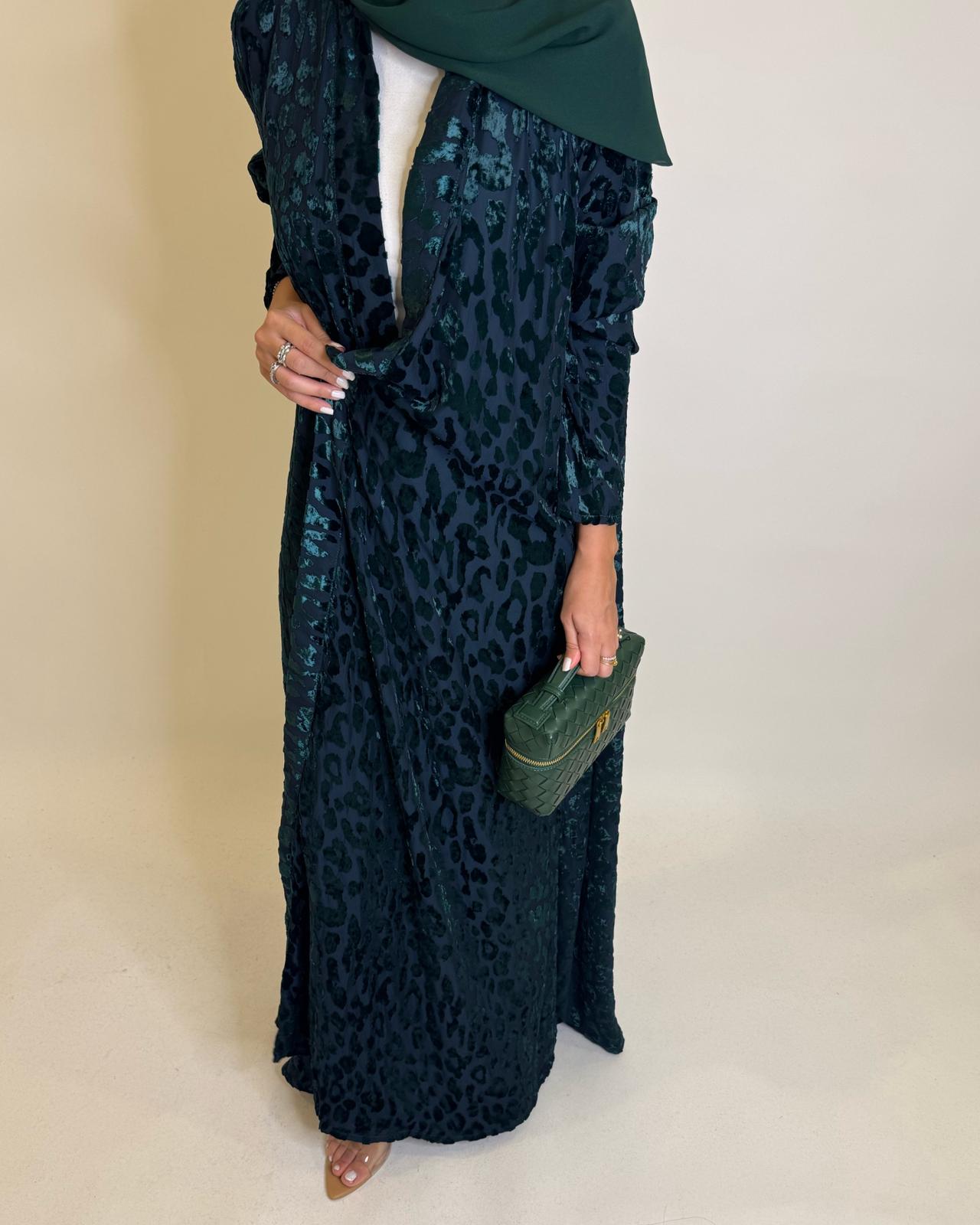 A489 - Navy Blue & Green Leopard Pattern Velvet Abaya
