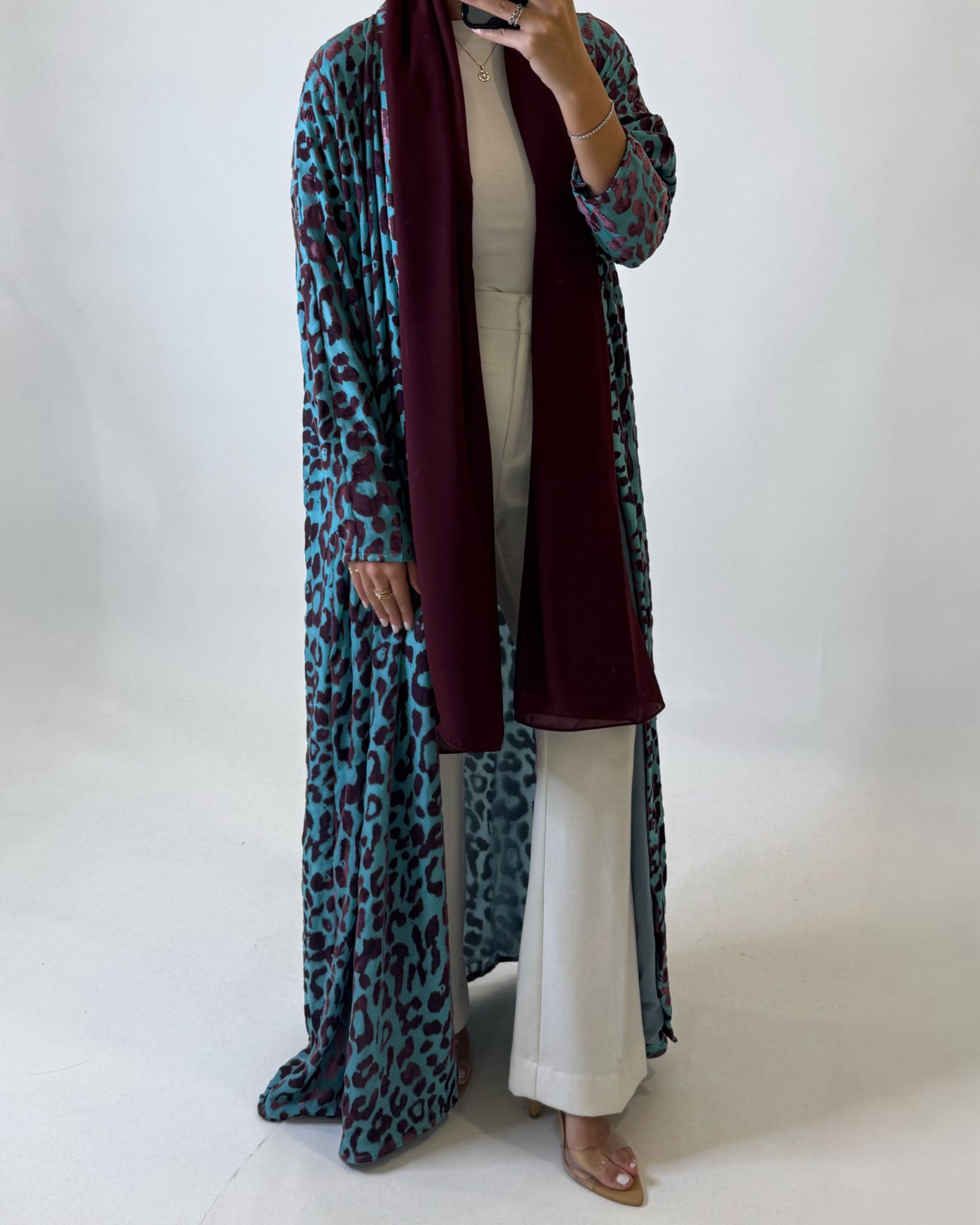 A484 - Blue & Purple Leopard Pattern Velvet Abaya