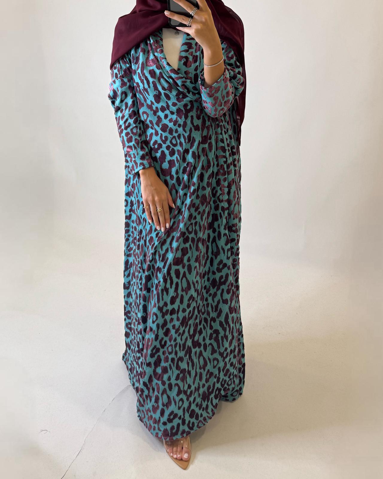 A484 - Blue & Purple Leopard Pattern Velvet Abaya